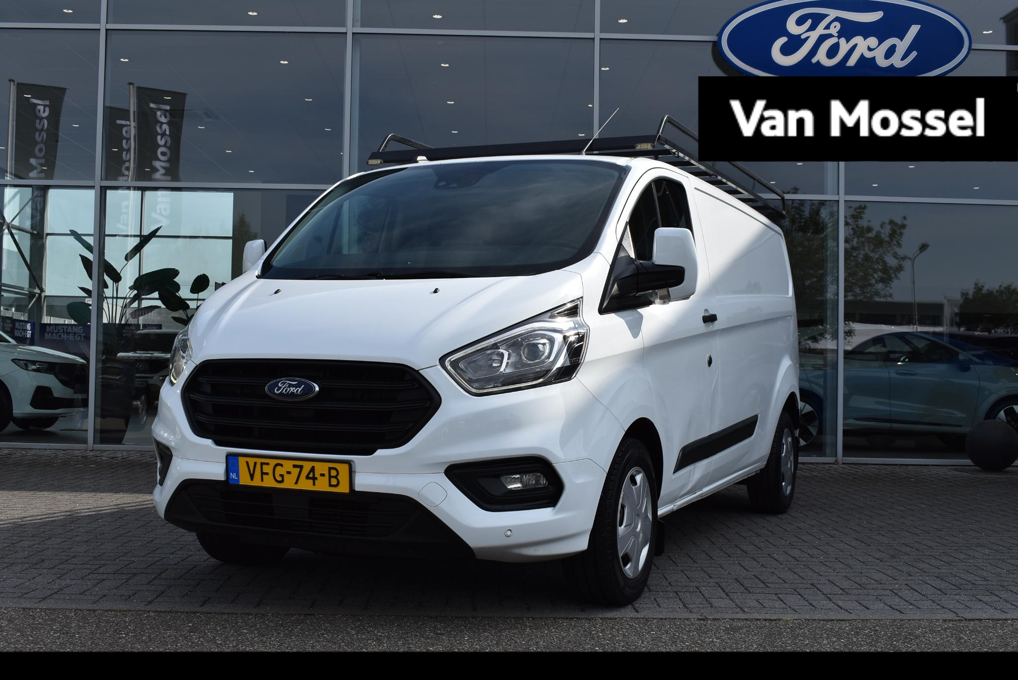 Ford Transit Custom 340 2.0 TDCI L2H1 Trend | Cruise Control | Achteruitrijcamera| Imperiaal | Schuifdeur Zijkant | Navigatie |