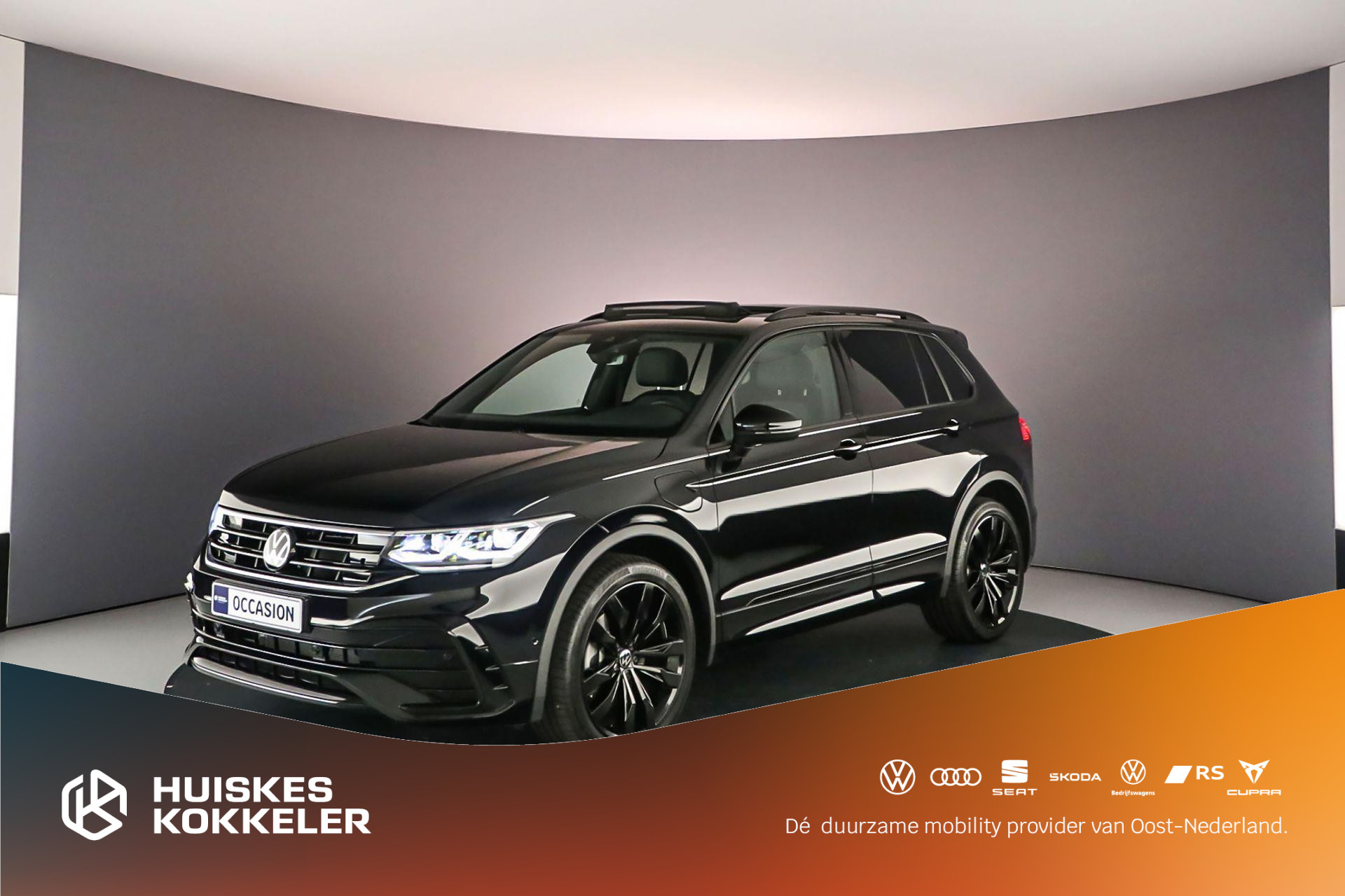 Volkswagen Tiguan R-Line Business 1.4 TSI eHybrid 245pk DSG Automaat Trekhaak, Panoramadak, Adaptive cruise control, Elektrische achterklep, Achteruitrijcamera, LED matrix koplampen, Navigatie, Stuurwiel verwarmd