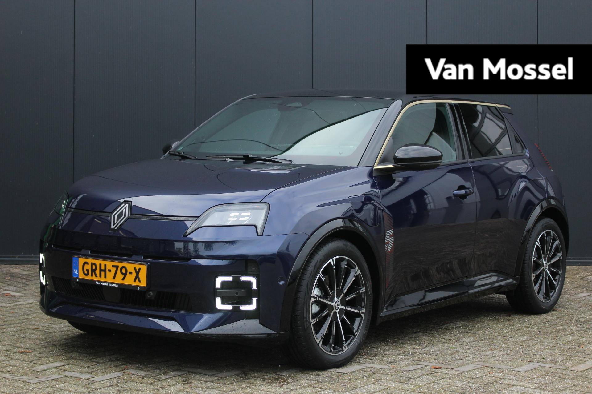 Renault 5 Iconic Cinq 150Pk 52 kWh | Google Navigatie | Draadloze Carplay | MultiSense | FULL LED Verlichting | Pack Safety & Advanced Driving Assist | Harman Kardon Geluidsysteem |