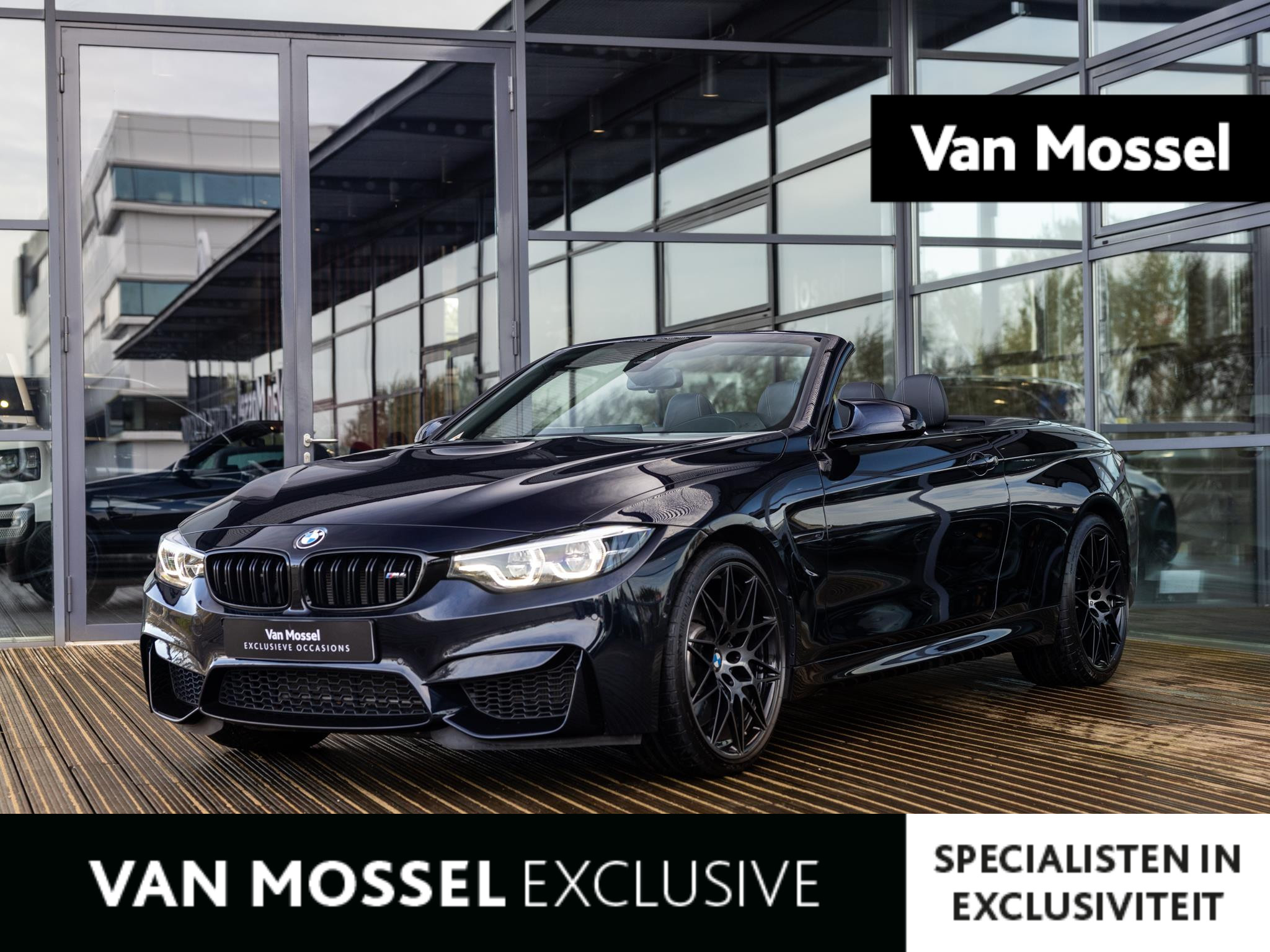 BMW M4 Competition Cabrio | NL AUTO | HARMAN KARDON | NEKVERWARMING | CARBON INTERIEUR |