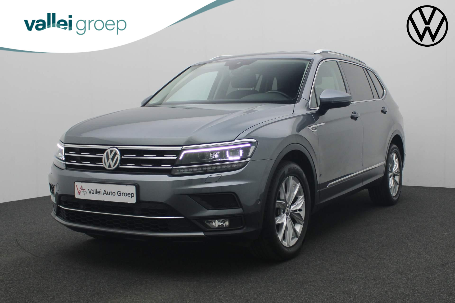 Volkswagen Tiguan Allspace 7 pers. 1.4 TSI 150PK DSG Highline | Camera | LED | Stoelverwarming | Trekhaak | Park Assist | 18 inch