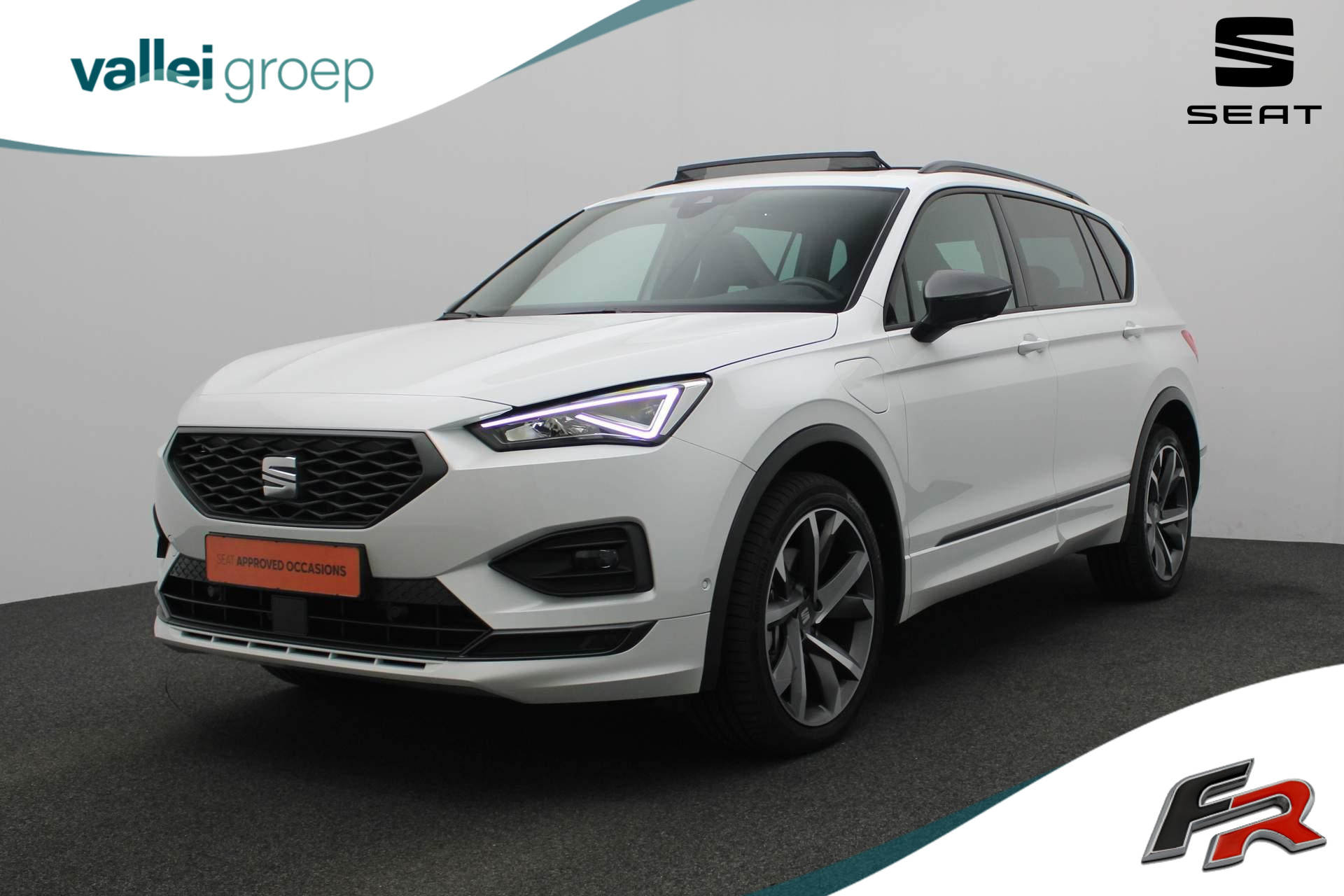 SEAT Tarraco 1.4 TSI 245PK DSG e-Hybrid PHEV FR Business | Pano | Trekhaak | Adaptief onderstel | Geheugenstoel | Stoel-/achterbankverwarming | Camera | Navi | ACC | Keyless