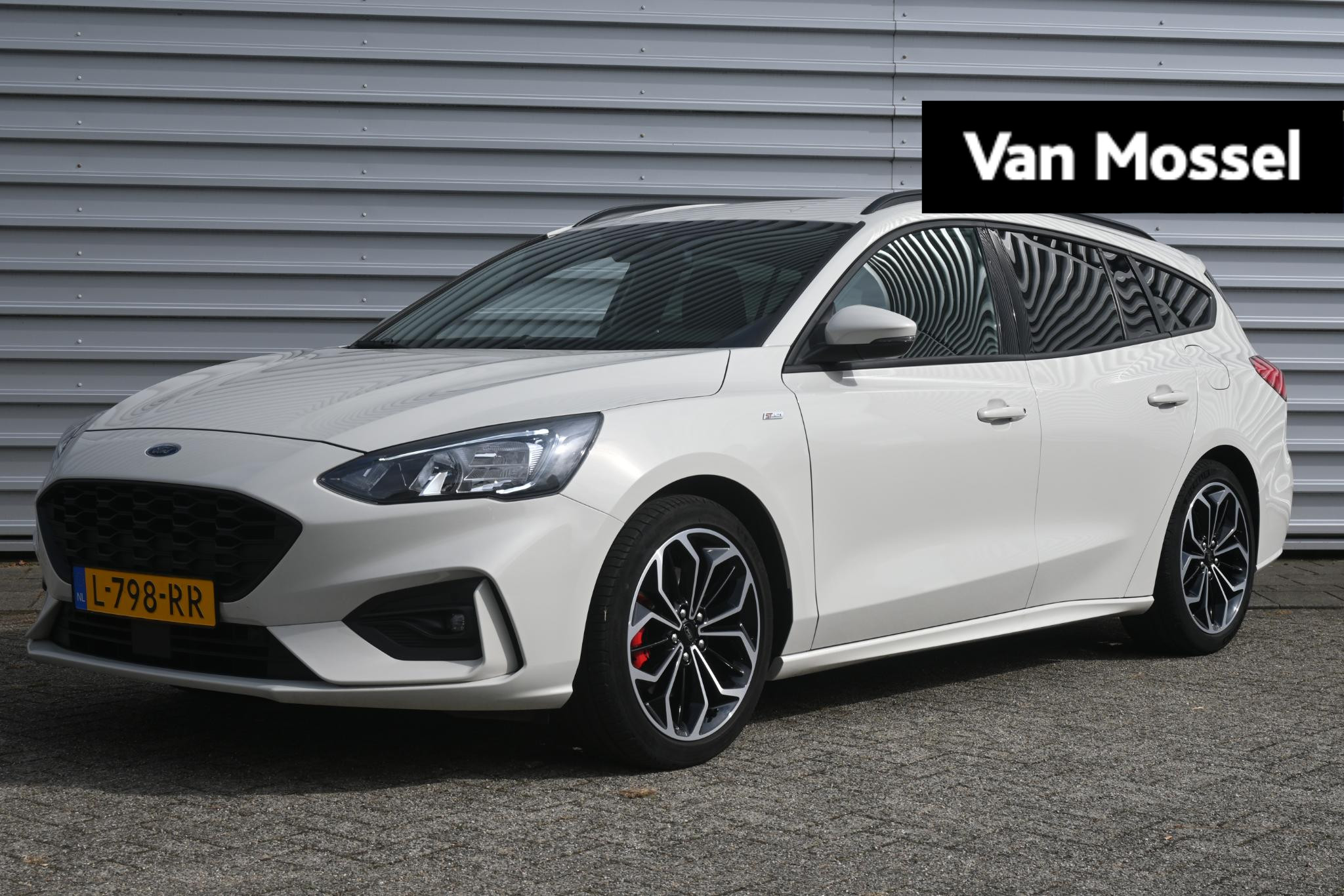 Ford Focus Wagon 1.0 EcoBoost Hybrid ST Line X Business | Adaptive cruise control | Android auto/ apple carplay | B&O Premium audio | 1e Eigenaar |