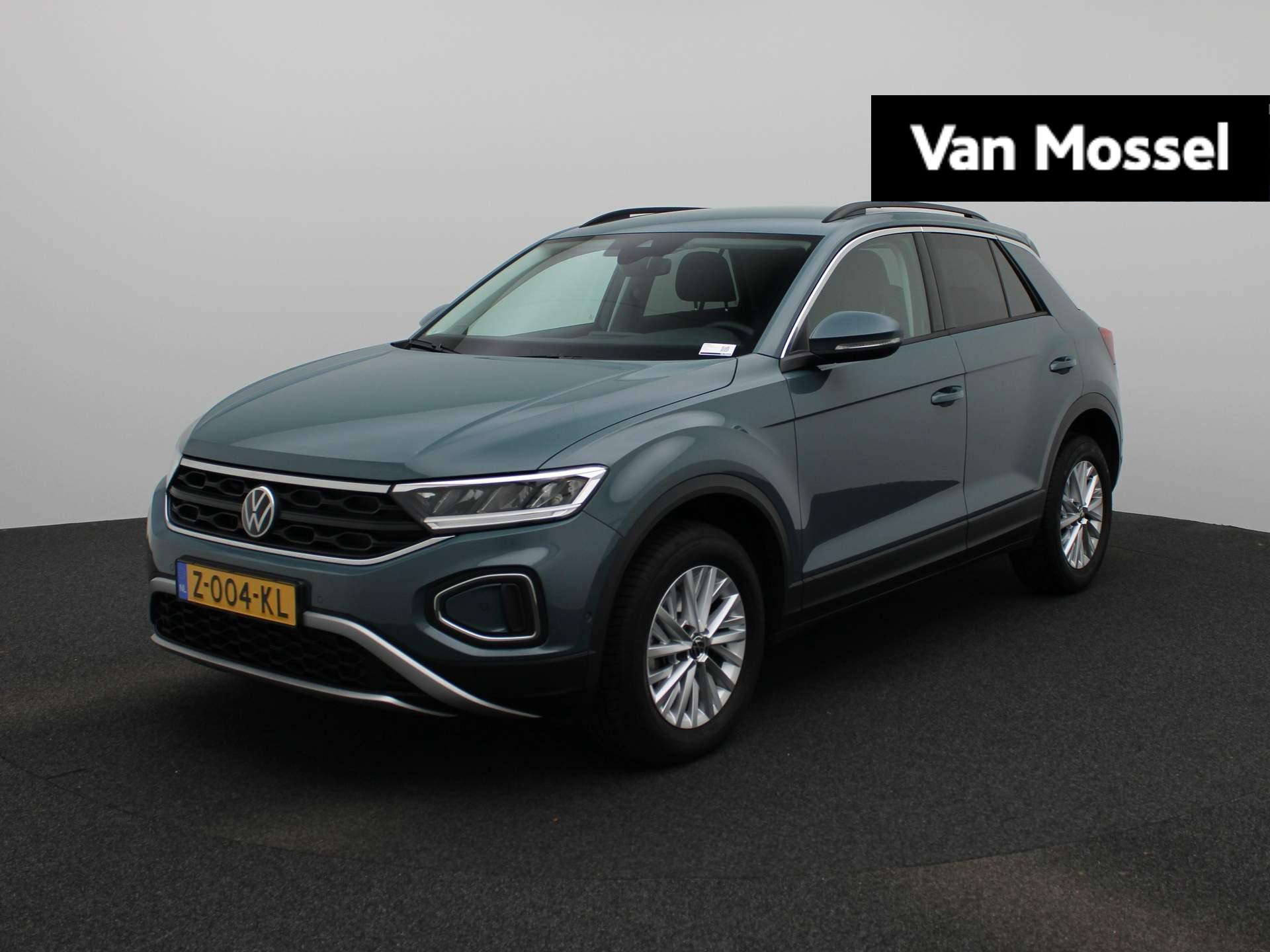 Volkswagen T-Roc 1.0 TSI Life | Navigatie | Camera | Parkeersensoren | Stoelverwarming | Airco | 16 Inch Velgen |