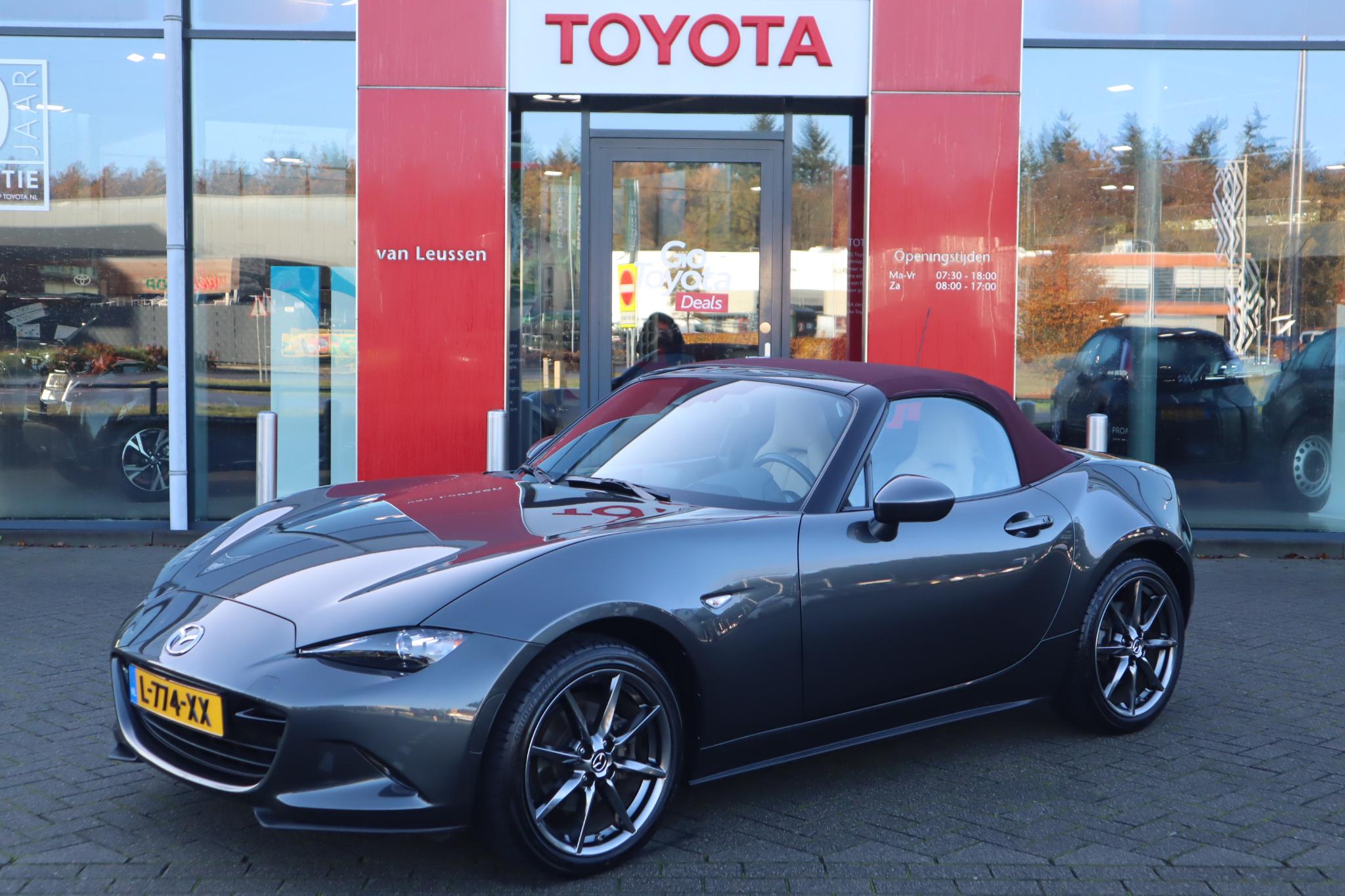 Mazda MX-5 RF 2.0 SkyActiv-G 160 TS CLIMA CRUISE DAB-RADIO NAVIGATIE STOELVERWARMING PARK-SENSOREN