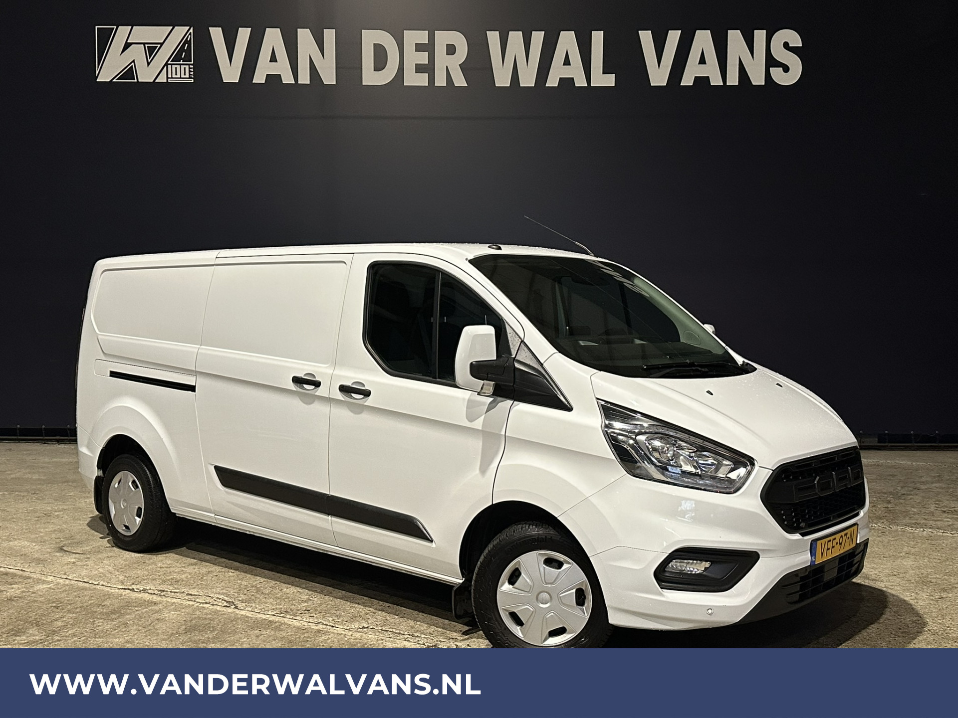 Ford Transit Custom 2.0 TDCI L2H1 Raptor Gril Euro6 Airco | Navigatie | Trekhaak | Apple Carplay Android Auto, LED, Cruisecontrol, Parkeersensoren, Bijrijdersbank