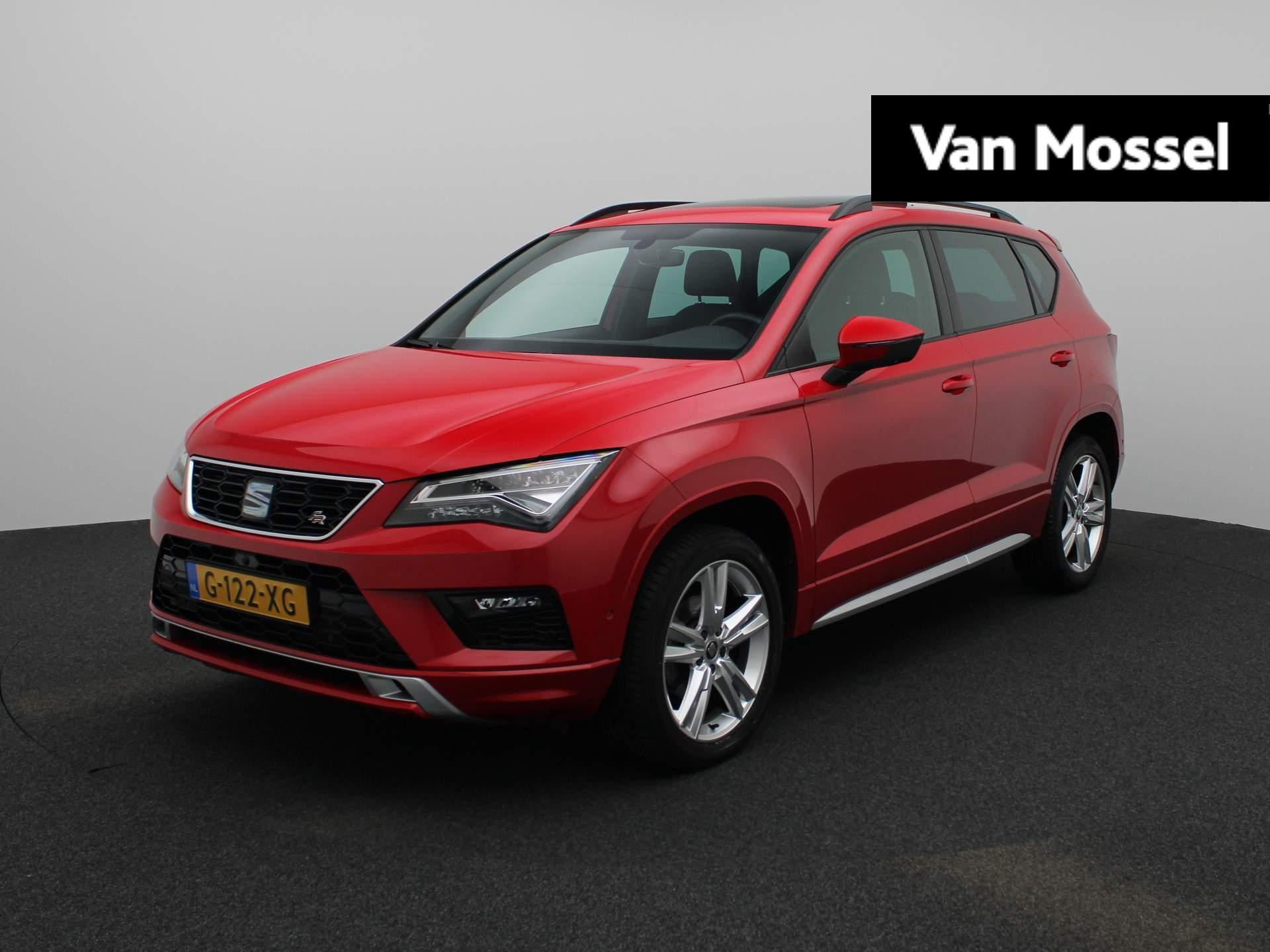 SEAT Ateca 1.5 TSI FR Business Intense 150 PK | LED Koplampen | Navigatie | Rondomzicht Camera | Apple Carplay/Android Auto | Panorama dak | Climate Control | Alcantara bekleding | Keyless-Entry | Privacy Glass | Cruise Control | Parkeersensoren | Lichtmetalen velgen |