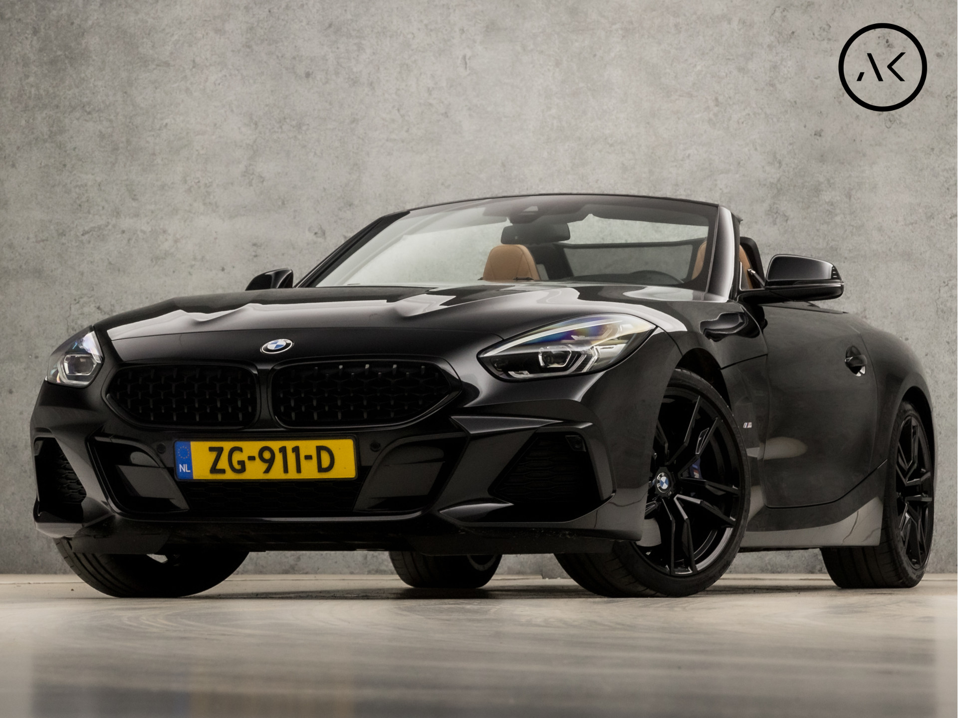 BMW Z4 Roadster sDrive30i M Sport High Executive 259Pk Automaat (APPLE CARPLAY, M PAKKET, KUIPSTOELEN, HEAD-UP DISPLAY, STUUR/STOELVERWARMING, CAMERA, DODEHOEK DETECTOR, NIEUWSTAAT)