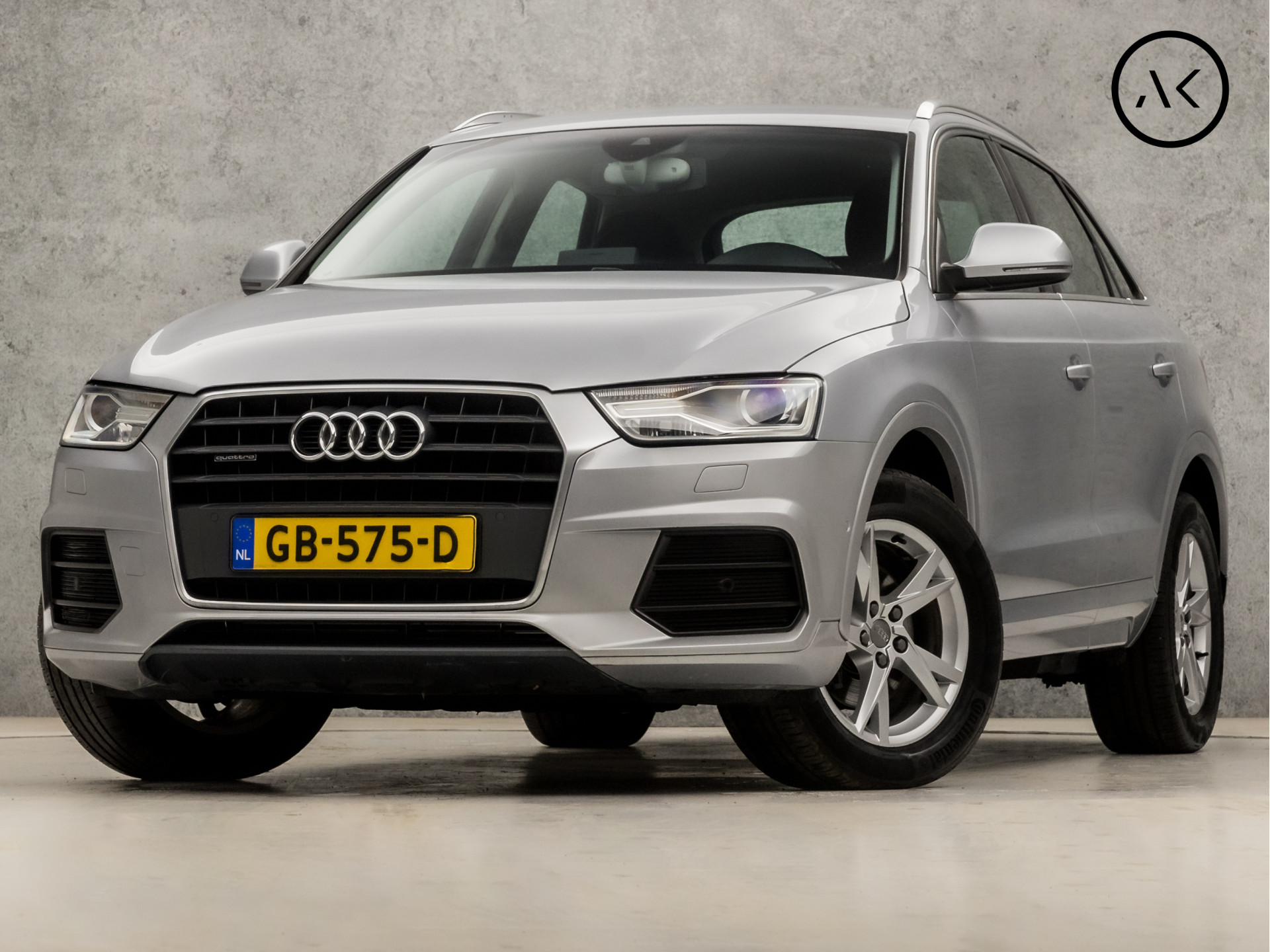 Audi Q3 2.0 TFSI quattro Sport Pro Line 180Pk Automaat (NAVIGATIE, ORG. NL, CLIMATE, CAMERA, SPORTSTOELEN, XENON, TREKHAAK, PARKEERSENSOREN, DRIVE SELECT, NIEUWE APK, NIEUWSTAAT)