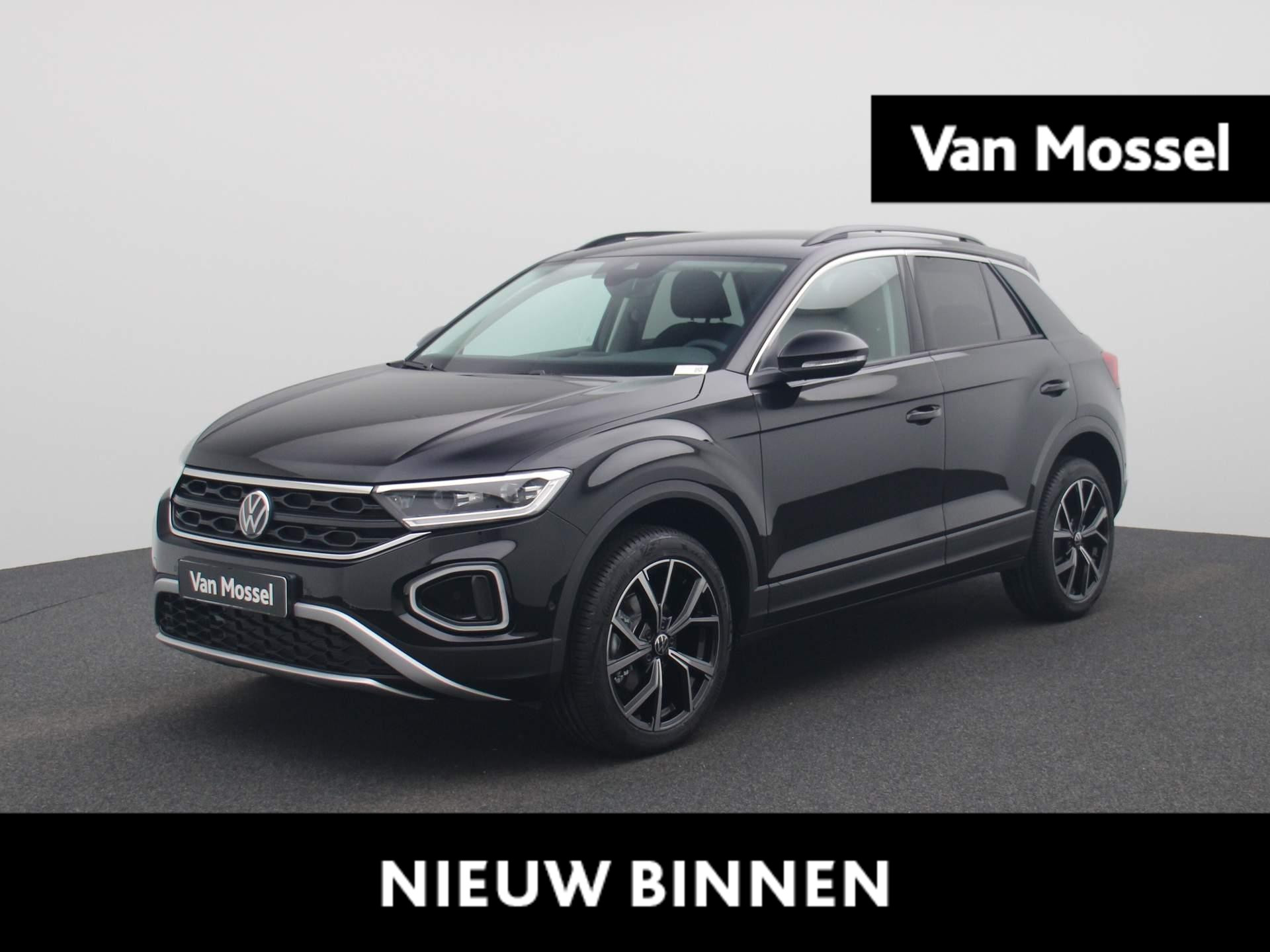 Volkswagen T-Roc 1.5 TSI Oranje Edition | Fiscaal voordeel | Automaat | Achteruitrijcamera  | Apple Carplay | Digital Cockpit | Climate Control | Achteruitrijcamera | Keyless | LED PLUS | Rijstrookbehoudassistent |