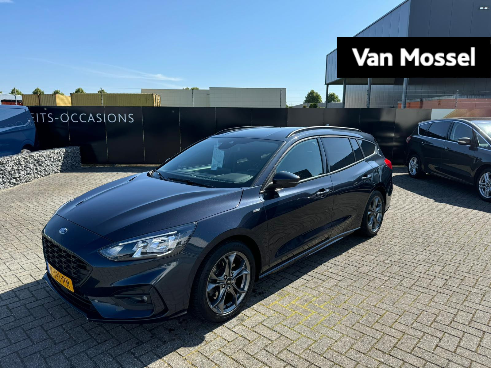 Ford Focus Wagon 1.0 EcoBoost Hybrid ST Line Business | STOELVERWARMING | WINTER PACK | B&O AUDIO | BLUE PANTHER |
