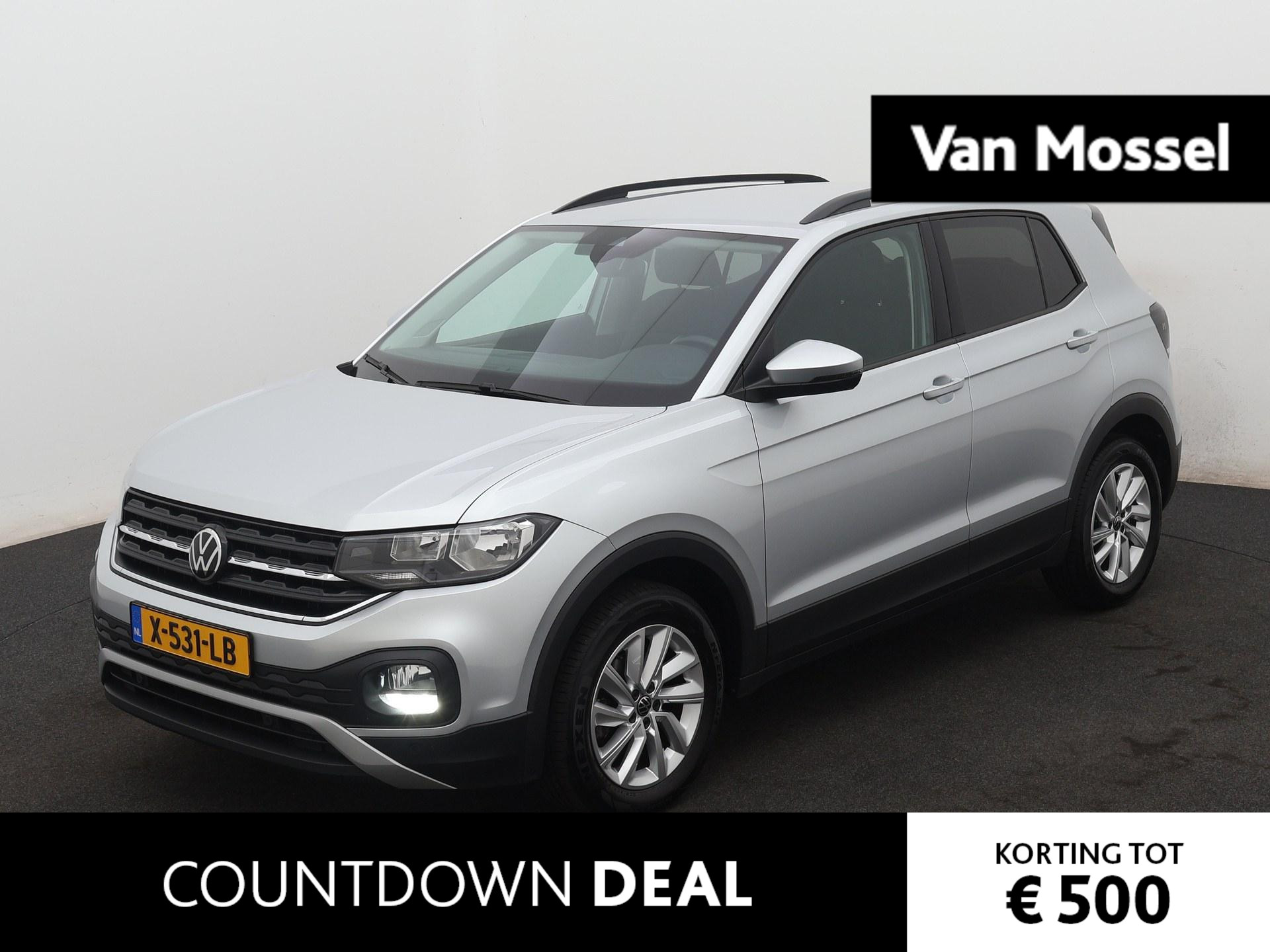 Volkswagen T-Cross 1.0 TSI Life | 95pk | Trekhaak | Navigatie | Parkeersensoren | Apple Carplay/Android Auto | 74.000km! |