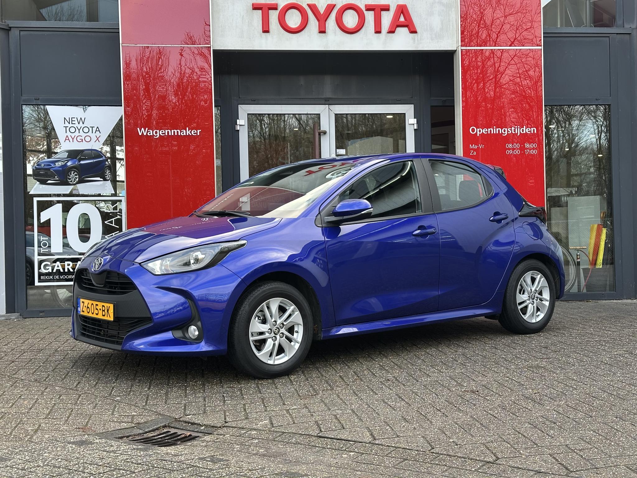 Toyota Yaris 1.5 Hybrid 115 NL-AUTO APPLE/ ANDROID LICHTMETAAL CLIMA CAMERA DAB+ AKOESTISCHE VOORRUIT