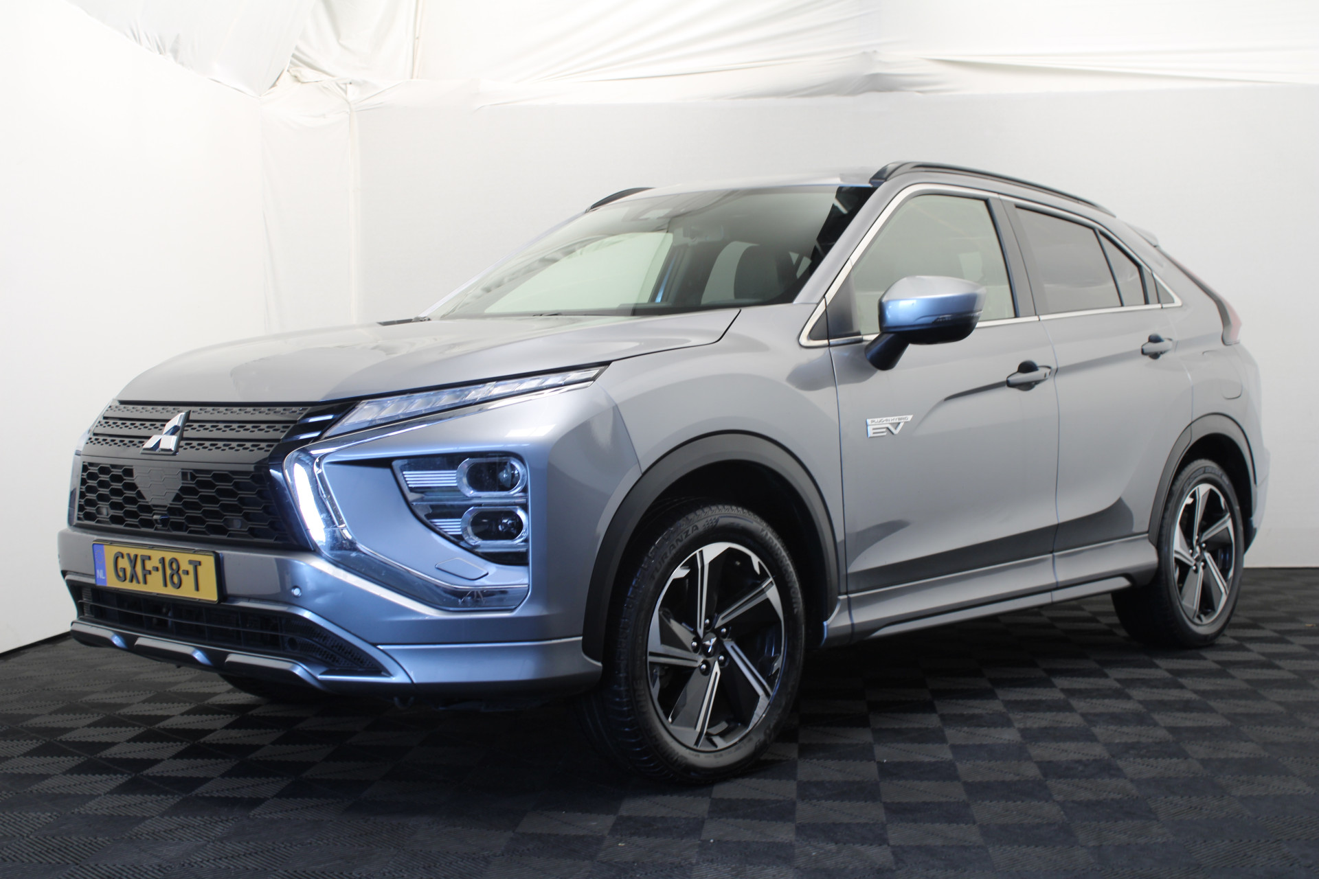 Mitsubishi Eclipse Cross 2.4 PHEV Intense+ |Navi|Camera|Stoel/stuur verwarming|