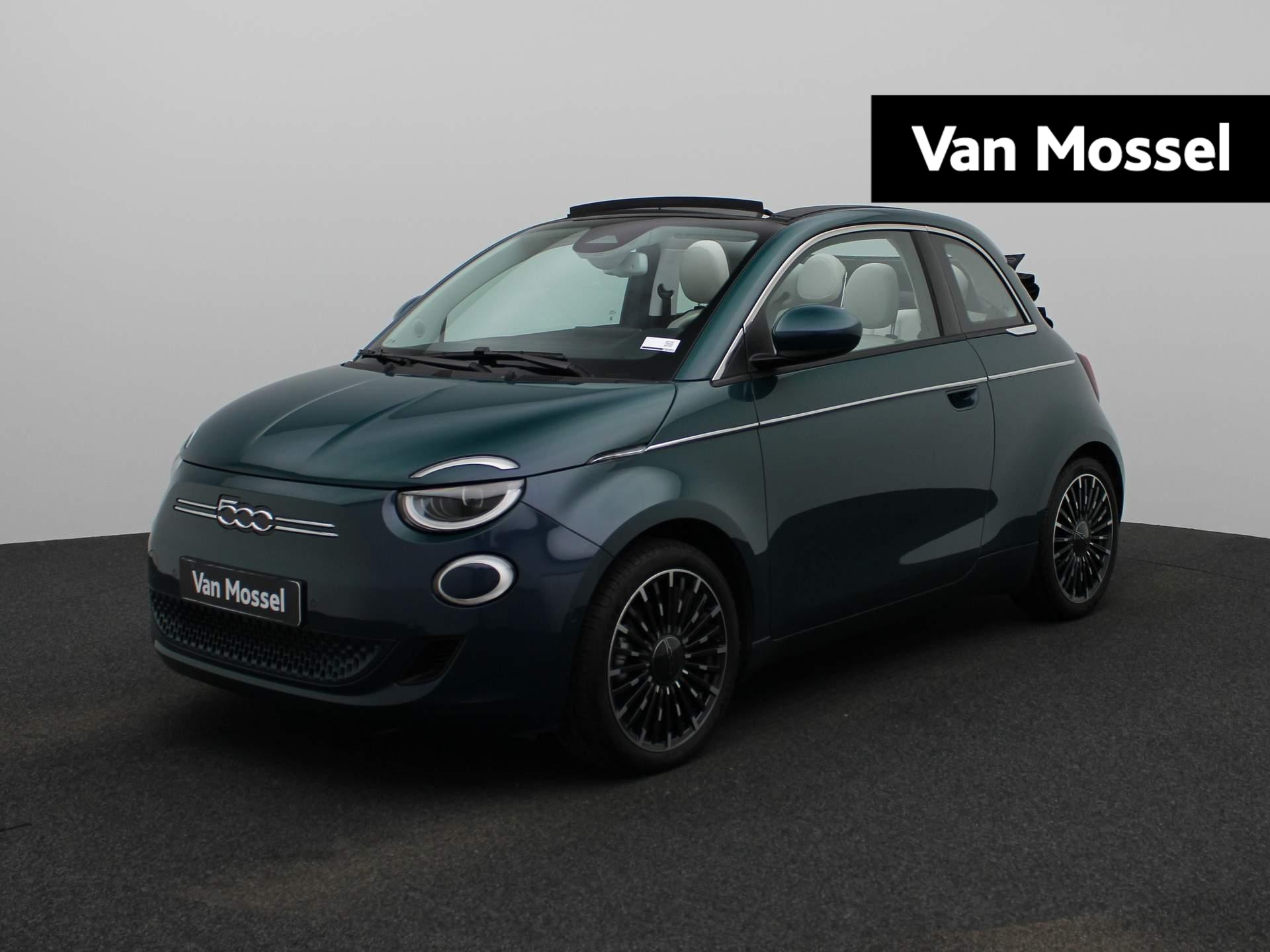 Fiat 500e C La Prima 42 kWh | Lederen bekleding | Navigatie | ECC | Parkeercamera | Apple carplay / Android auto | Parkeersensoren | Lichtmetalen velgen |