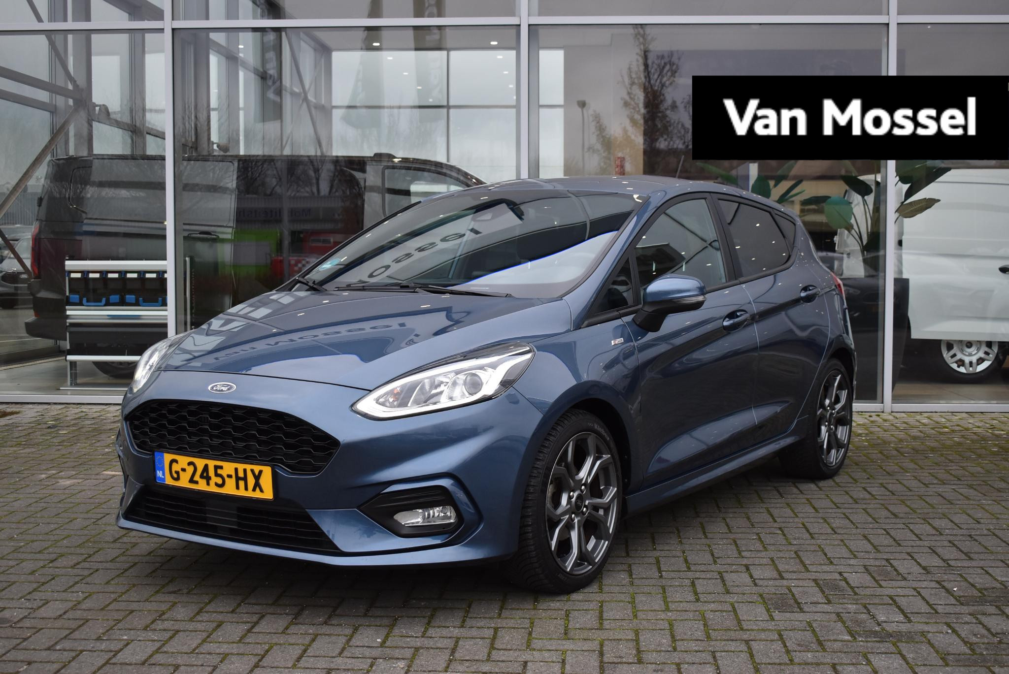 Ford Fiesta 1.0 EcoBoost ST-Line | Cruise Control | Climate Control | Voorruit Verwarming | Navigatie | Parkeersensoren Achter | Android Auto/Apple Carplay |