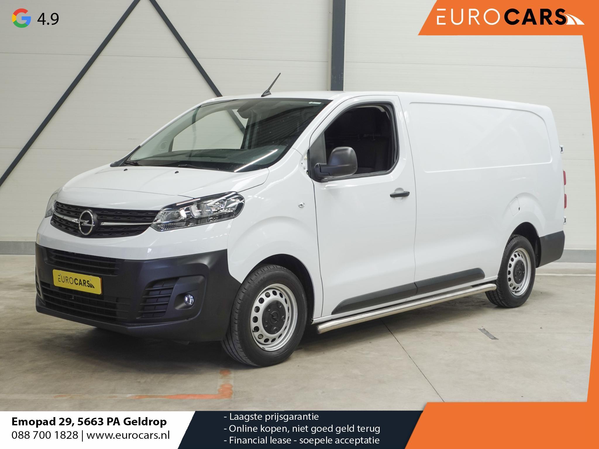 Opel Vivaro 1.5 CDTI L3H1 Edition Navigatie Cruise control Camera Airco Trekhaak 3Zits