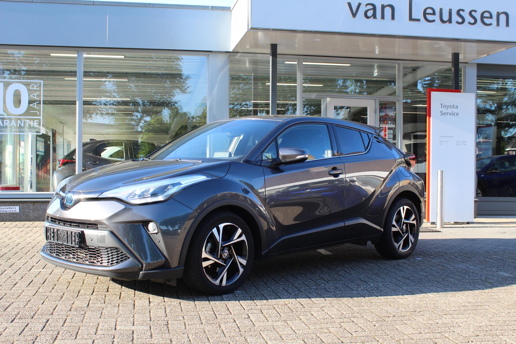 Toyota C-HR 1.8 HYBRID DYNAMIC
