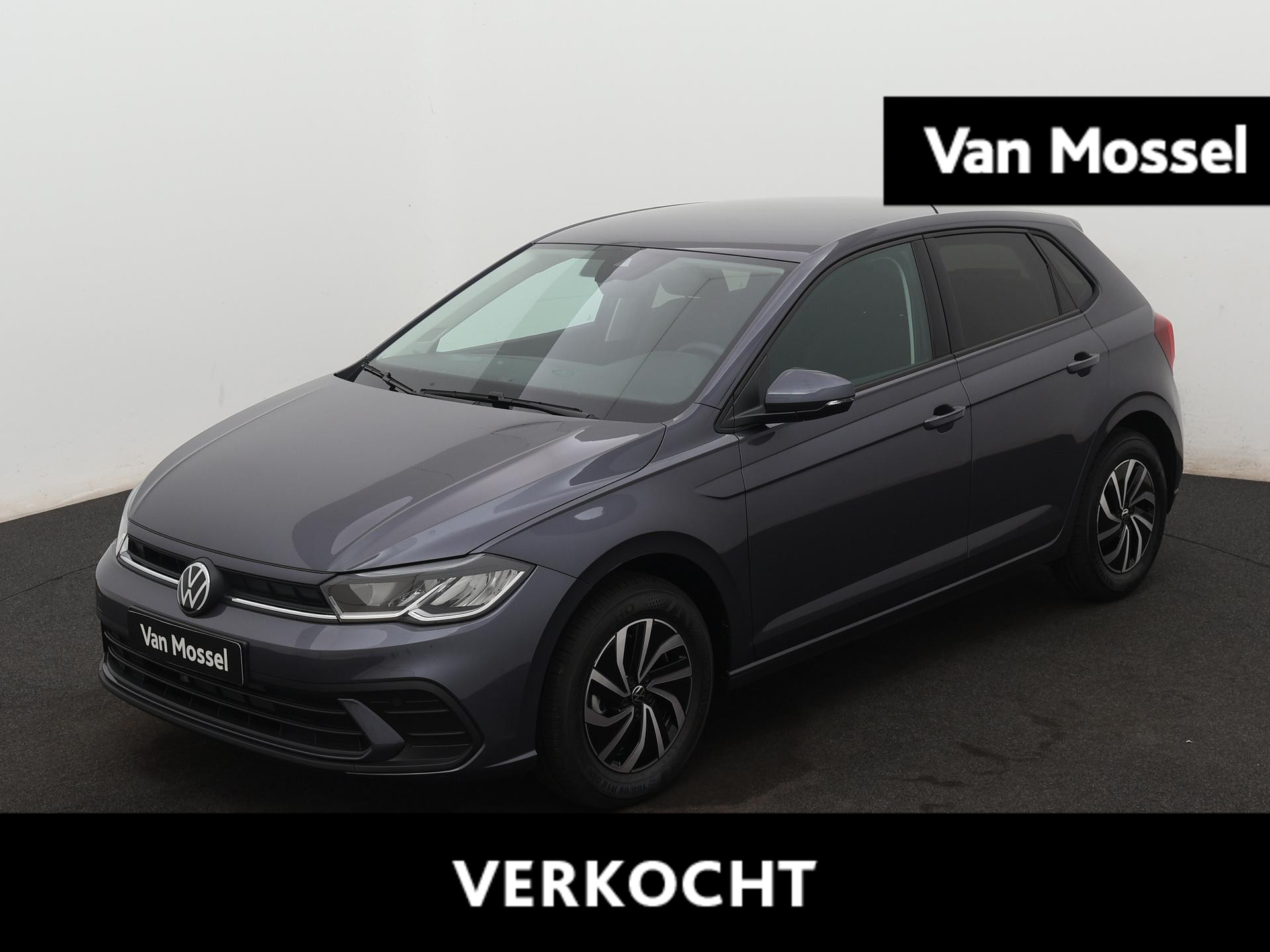 Volkswagen Polo 1.0 TSI Life Edition 95 PK Automaat | Draadloos Apple Carplay | Parkeersensoren achter | Camera | Adaptieve cruise control | Airco | 15" Lichtmetalen velgen |