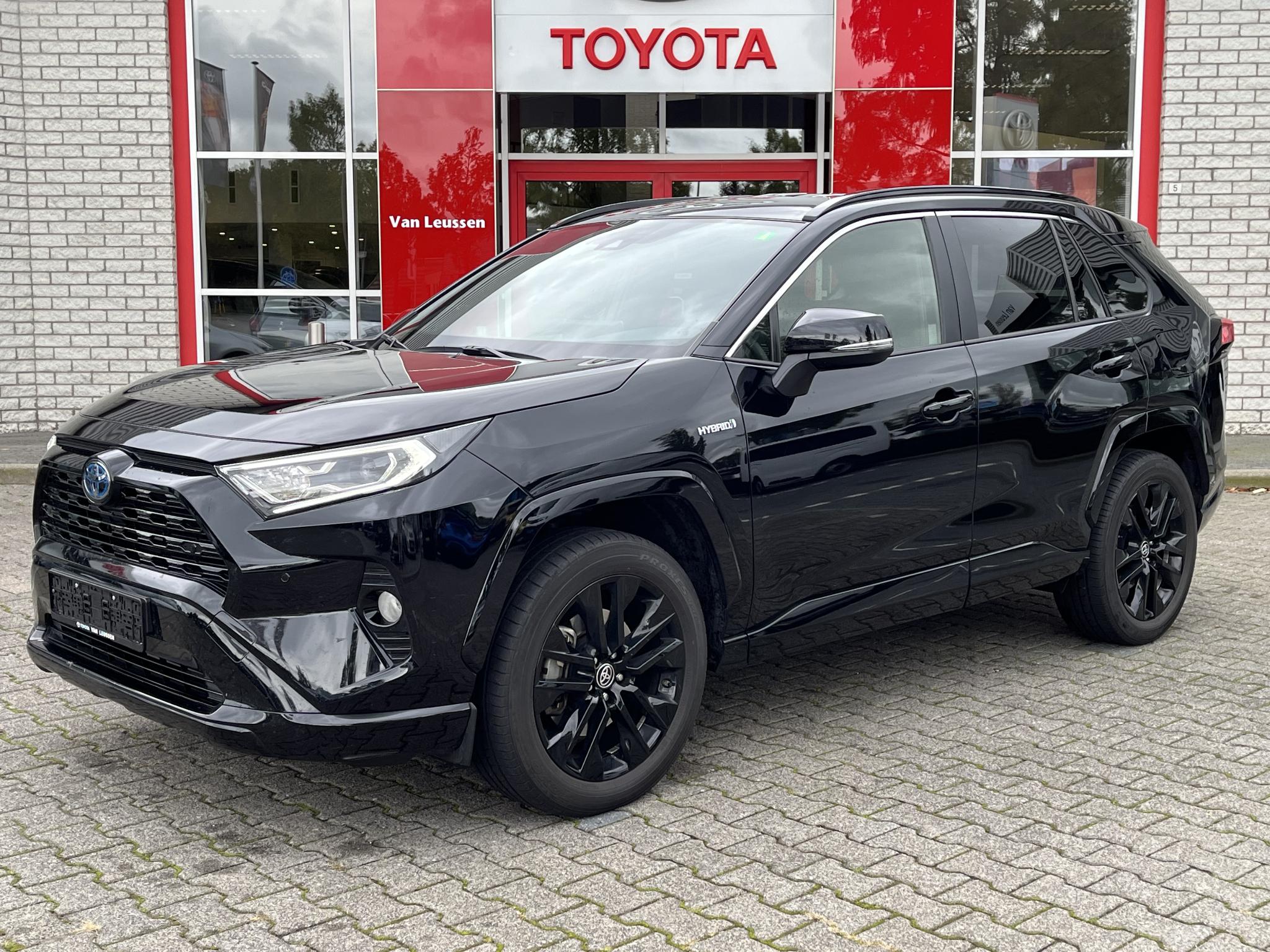 Toyota RAV4 2.5 HYBRID AWD BLACK EDITION STOELVERW. NAVI EL-A.KLEP EL-STOEL JBL-PREMIUM AUDIO PARKCAMERA KEYLESS