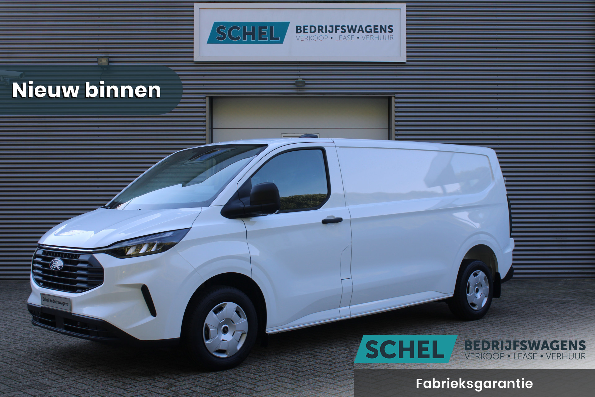 Ford Transit Custom 320 2.0 TDCI L2H1 Trend 136pk - Carplay - Android - LED koplampen - Verwarmd stuurwiel - Stoelverwarming - 70l tank - Rijklaar