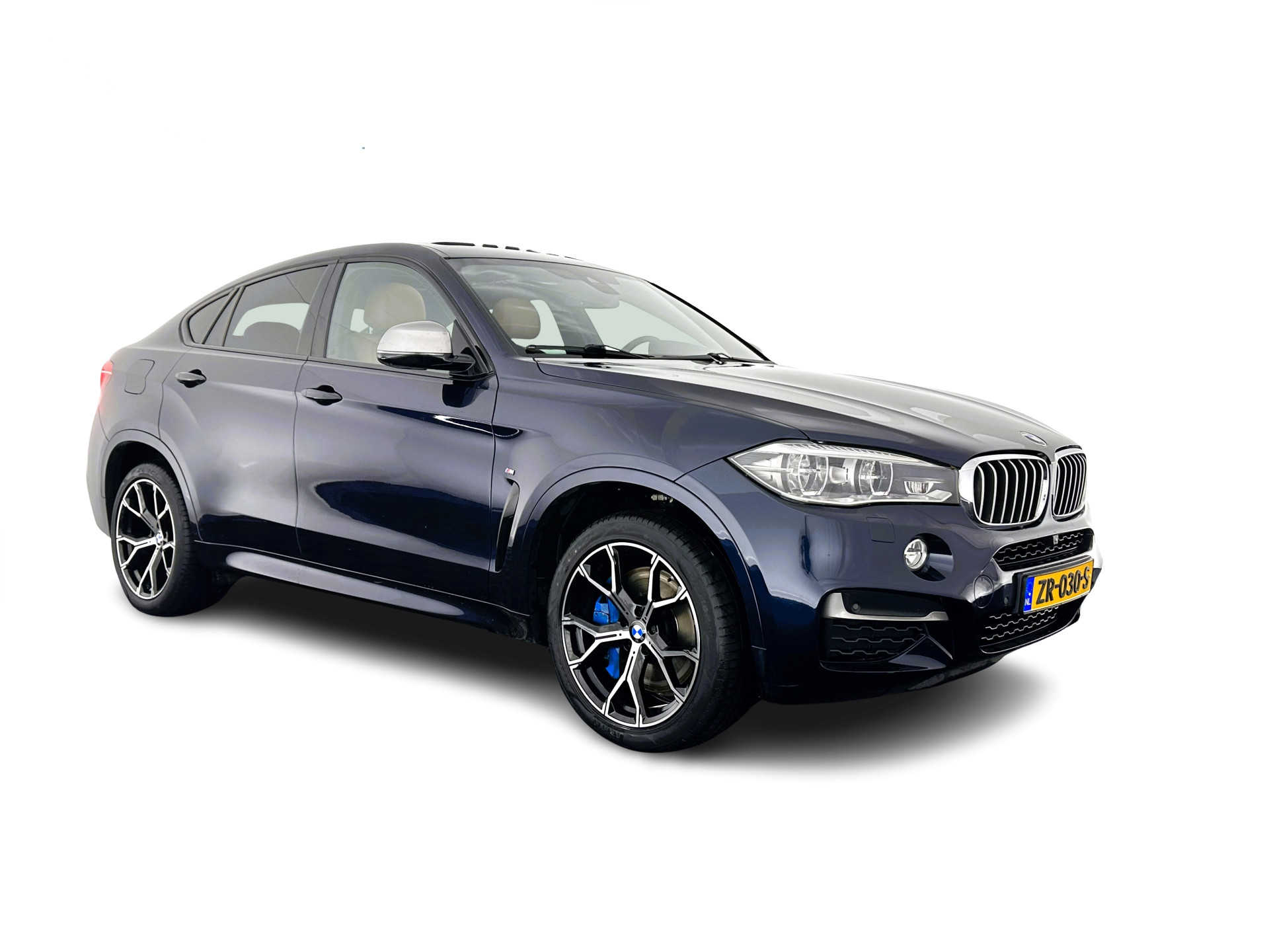 BMW X6 M50d M-Sport-Pack Innovation-Pack Aut. *PANO | HEAD-UP | DAKOTA-FULL-LEATHER | FULL-LED | HARMAN/KARDON-SURROUND | MEMORY-PACK | SURROUND-VIEW | NAVI-FULLMAP | SHIFT-PADDLES | ECC | PDC | CRUISE | SPORT-SEATS | 20''ALU*