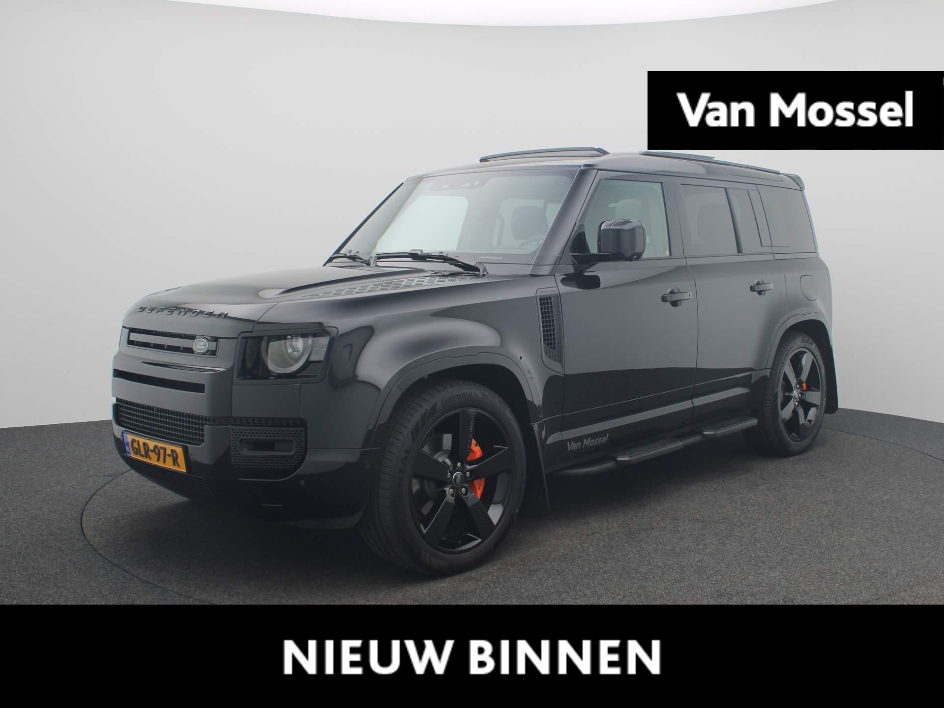 Land Rover Defender 110 2.0 P300e 110 S Meridian Audio | 22 inch LM Velgen | Treeplanken | URBAN Spoiler | Orange remklauwen