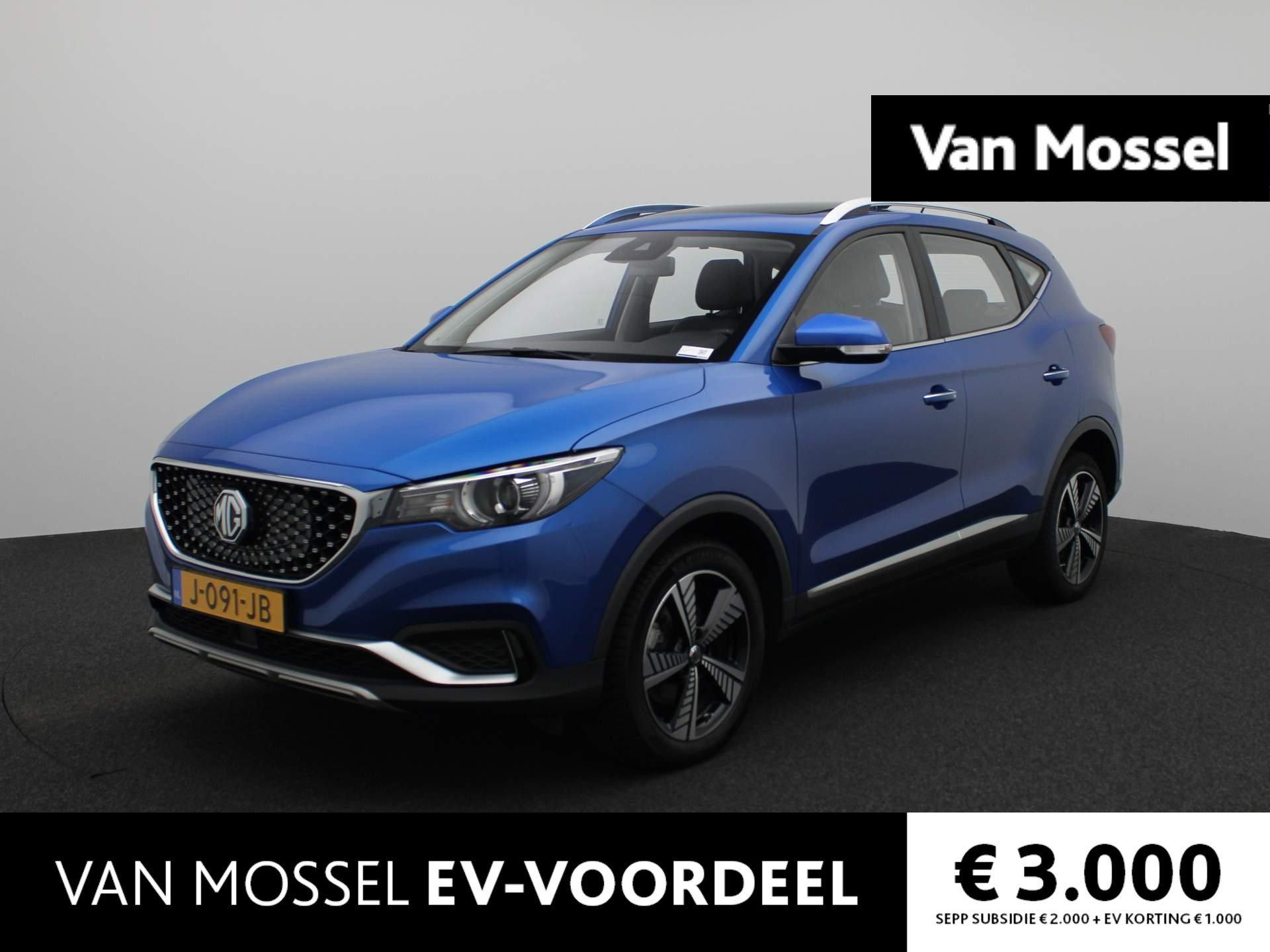 MG ZS-EV Luxury 45 kWh | NAVIGATIE | ACHTERUITRIJCAMERA | AIRCO | PANORAMA-DAK | LEDEREN BEKLEDING | LED | 18" LICHTMETALEN VELGEN |