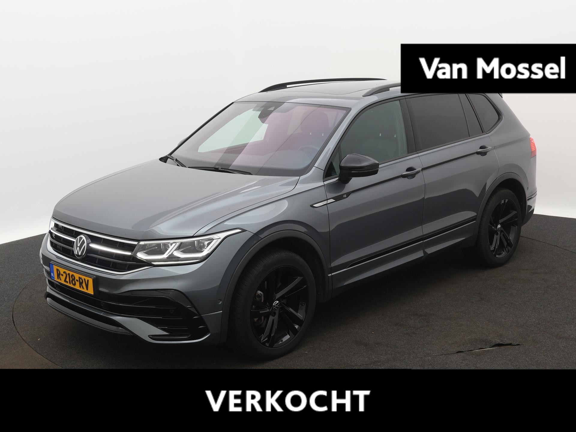 Volkswagen Tiguan Allspace 1.5 TSI R-Line Business+ 7-Persoons | 150 PK | Automaat | Navigatie | Panorama schuif/kantel dak | Black Style Pakket | Digital Cockpit PRO | Climatronic (Automatische Airco) | Stoel en Stuurverwarming | Keyless | Park Assist | Trekhaak