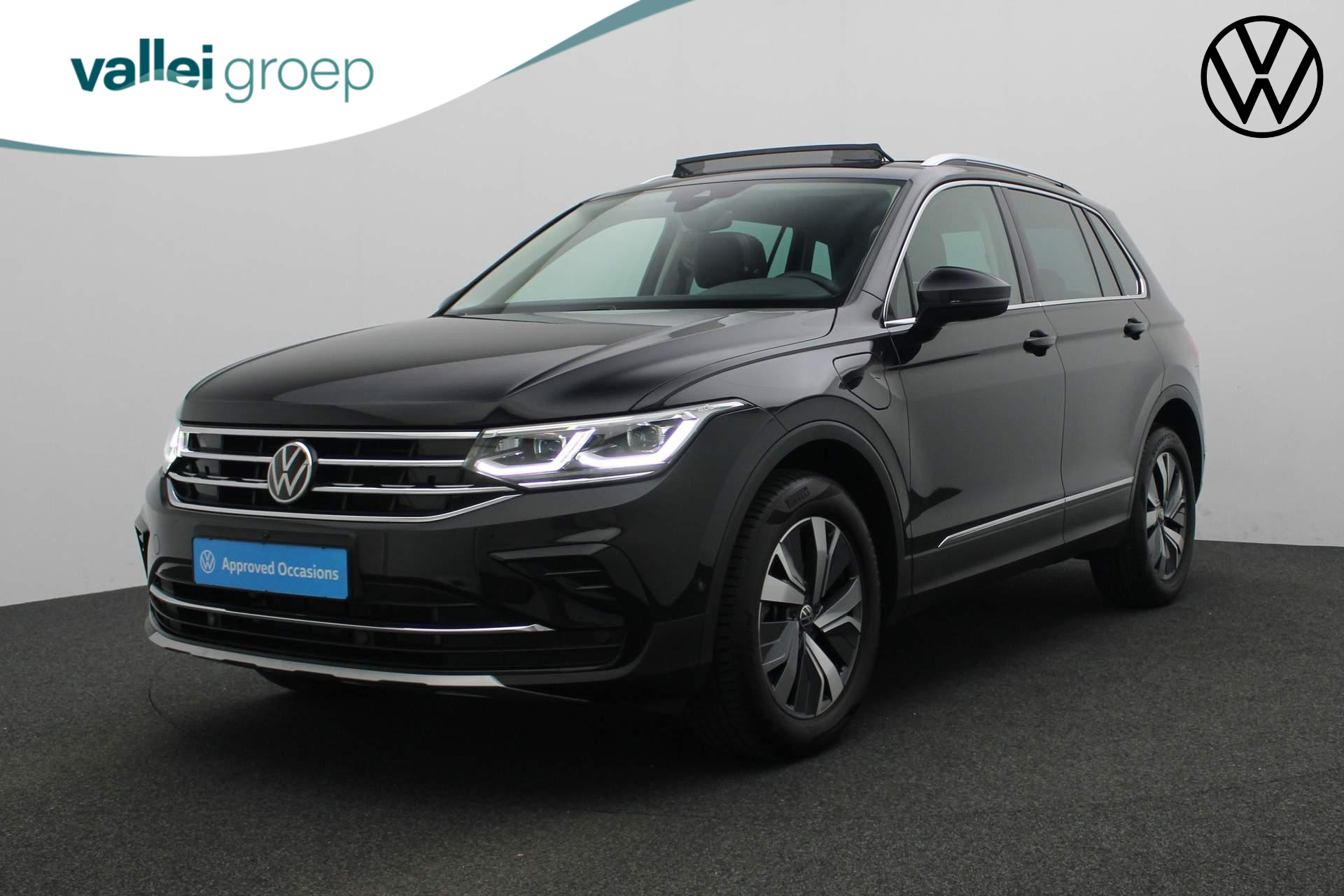 Volkswagen Tiguan 1.4 TSI 245PK DSG eHybrid Elegance | Pano | Trekhaak | Leer | IQ Light | Keyless | 360 camera | Navi | 18 inch | ACC