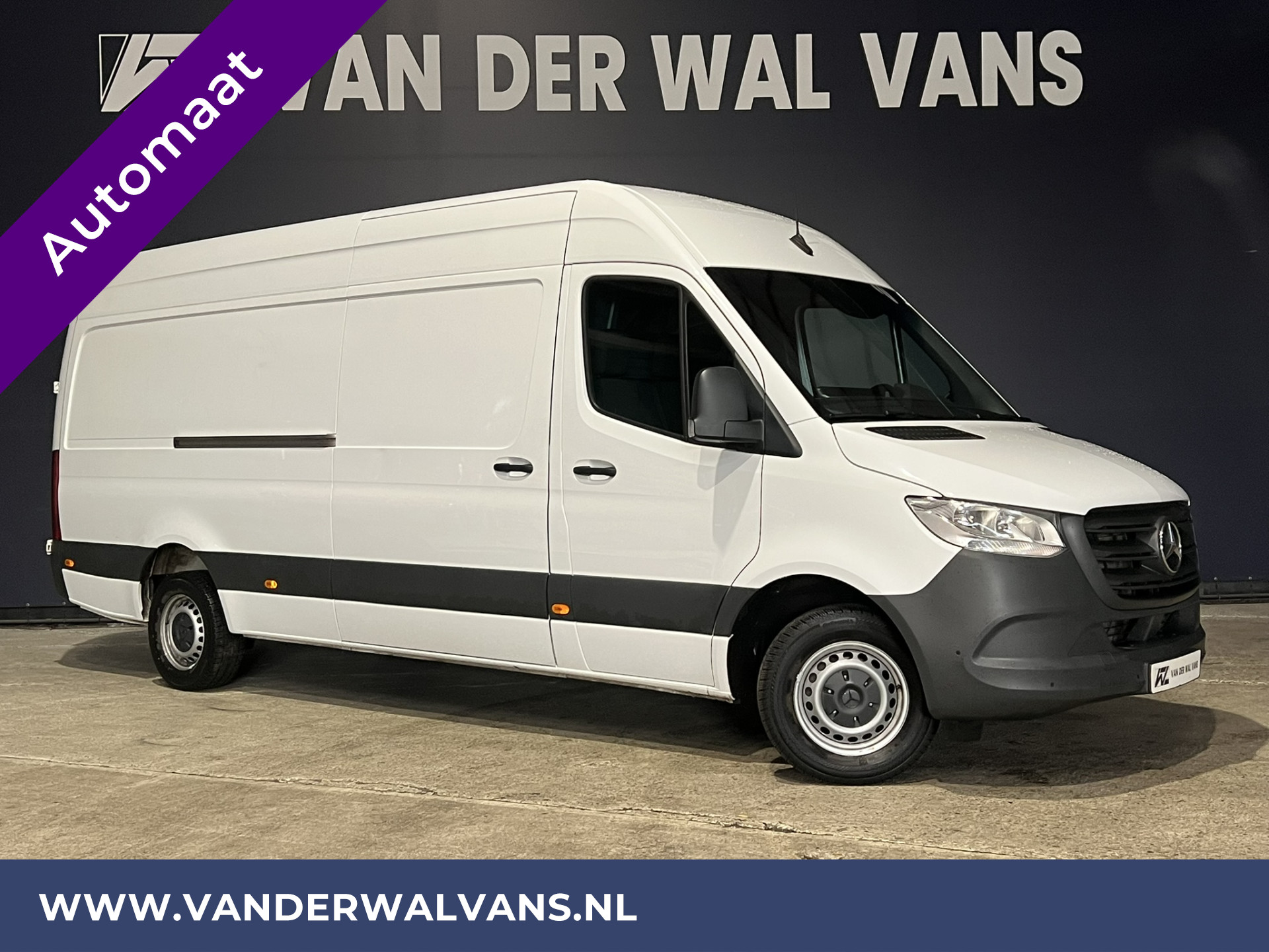 Mercedes-Benz Sprinter 317 CDI 170pk 9G-Tronic Automaat **BPM VRIJ voor de Ondernemer** L3H2 3500kg Trekhaak Euro6 Airco | Camera Apple Carplay, Android Auto, Cruisecontrol, Chauffeursstoel, Parkeersensoren, Stoelverwarming, Bijrijdersbank