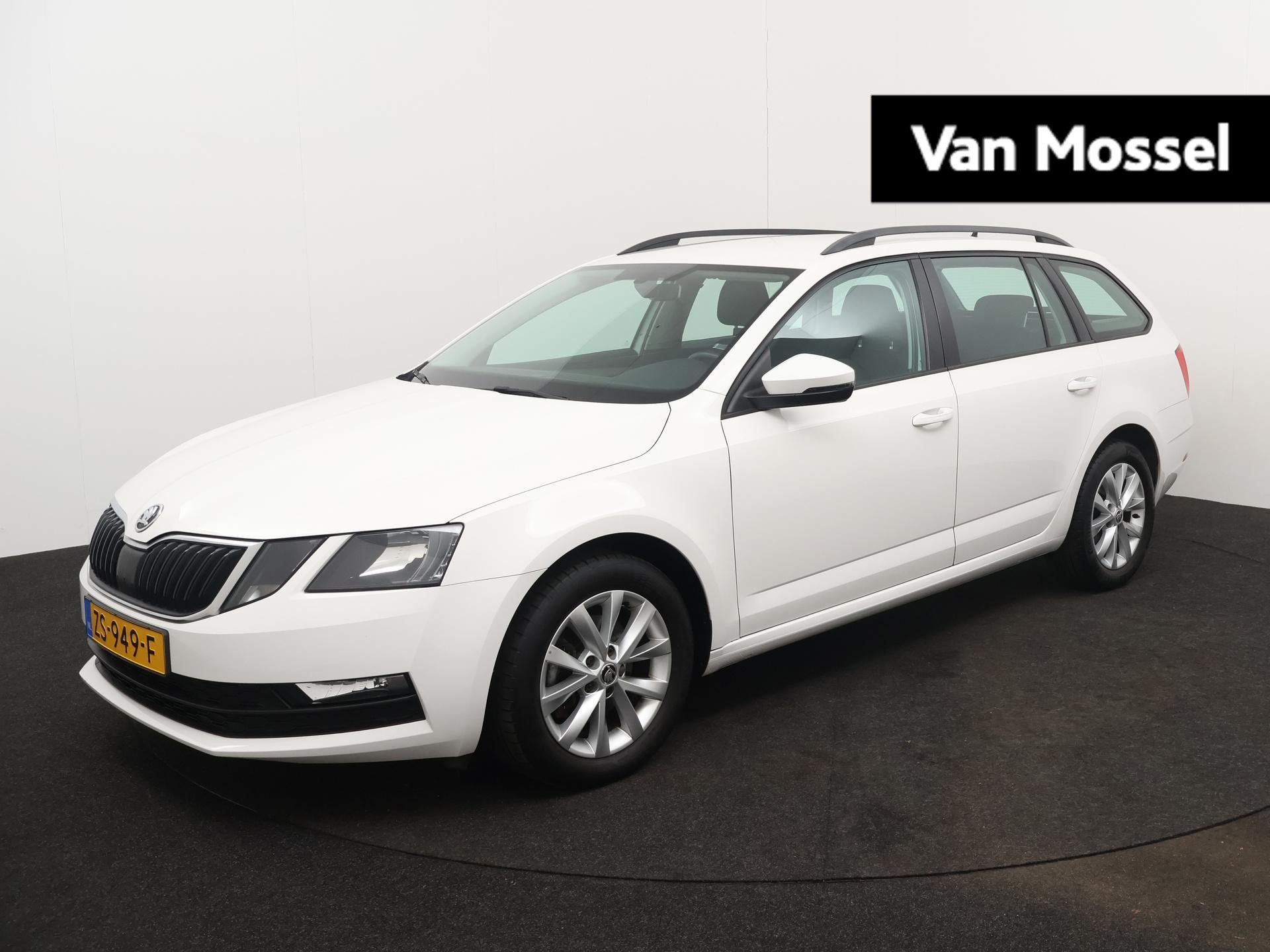 Škoda Octavia Combi 1.0 TSI Greentech Ambition Business | PARKEERSENSOREN | CLIMATE CONTROL | CRUISE CONTROL | APPLE CARPLAY |