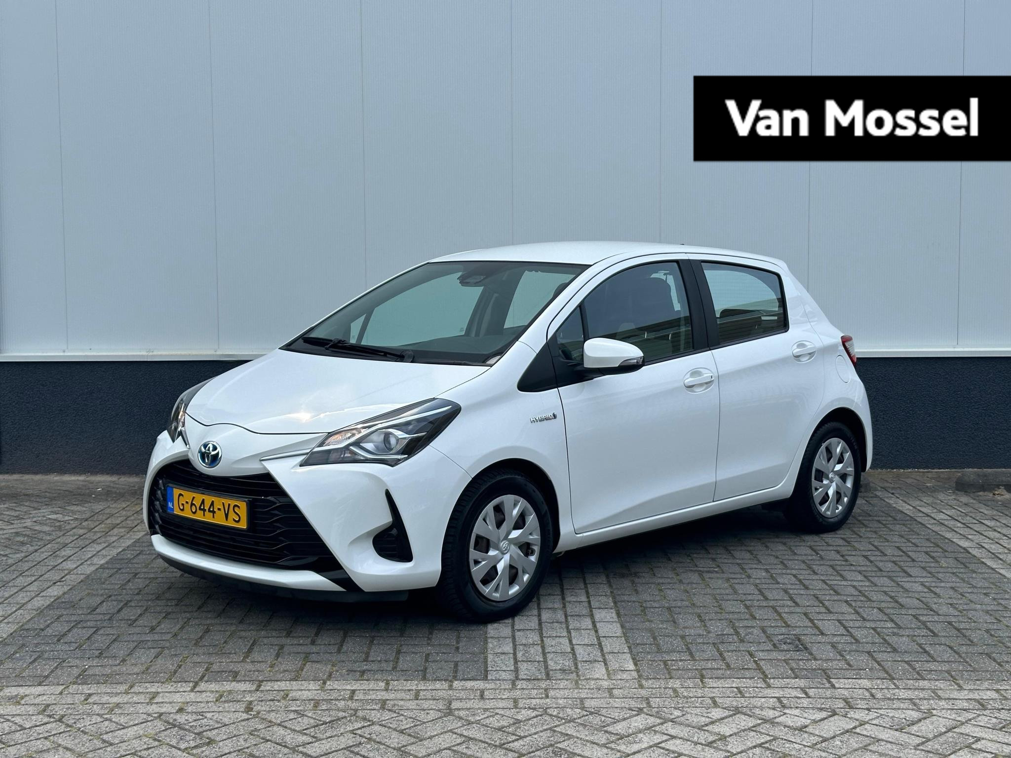 Toyota Yaris 1.5 Hybrid Active | All-Season banden | Camera Achter