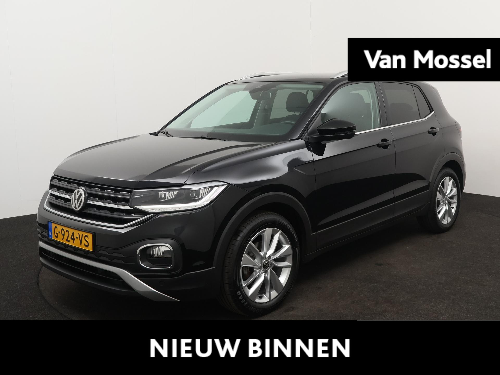 Volkswagen T-Cross 1.0 TSI Style | Climatronic | Navigatie | App Connect | Parkeercamera | Parkeersensoren