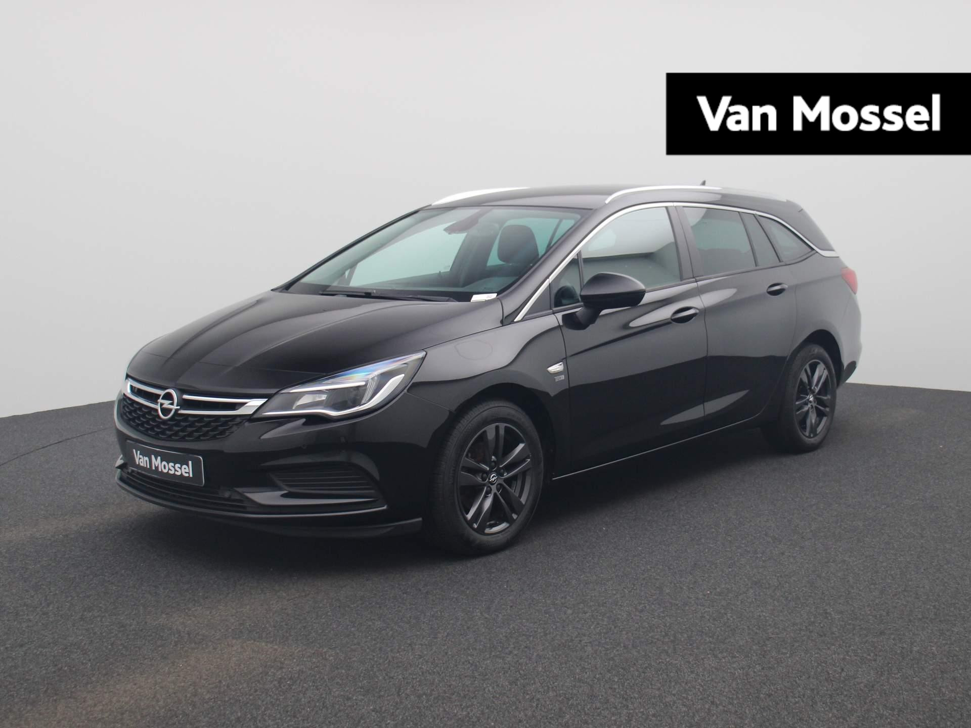 Opel Astra Sports Tourer 1.0 Turbo 120 Jaar Edition | Navigatie | Airco | Parkeersensoren | Cruise Control | Privacy Glass | Apple Carplay / Android Auto |