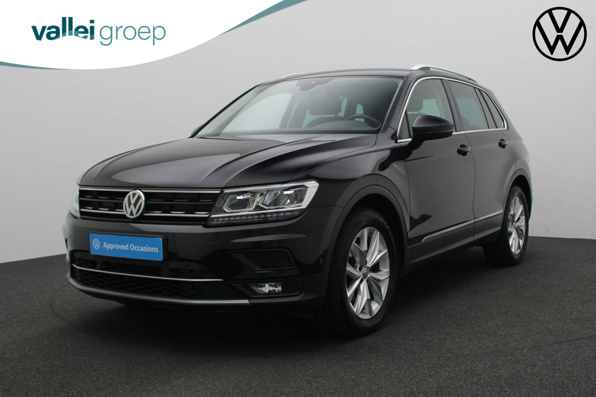 Volkswagen Tiguan 1.5 TSI 150PK DSG ACT Highline | Trekhaak | Keyless | Massagestoelen | 18 inch | ACC | Apple Carplay / Android Auto