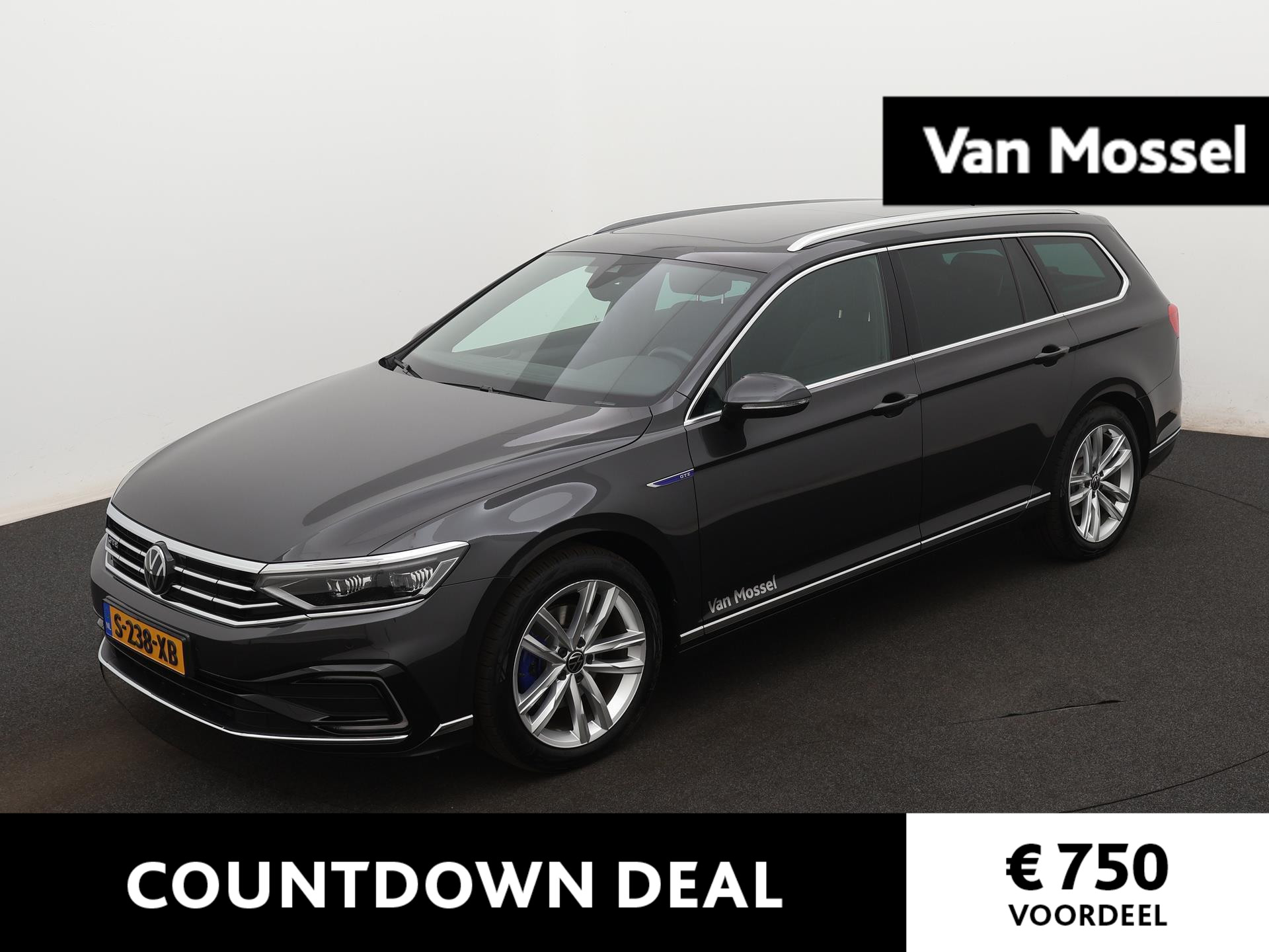 Volkswagen Passat Variant 1.4 TSI PHEV GTE Business 218 PK | Automaat | Trekhaak | Panoramadak | Camera | Privacy glass | LED | Stoelverwarming | Climate Control | Adaptive Cruise Control |