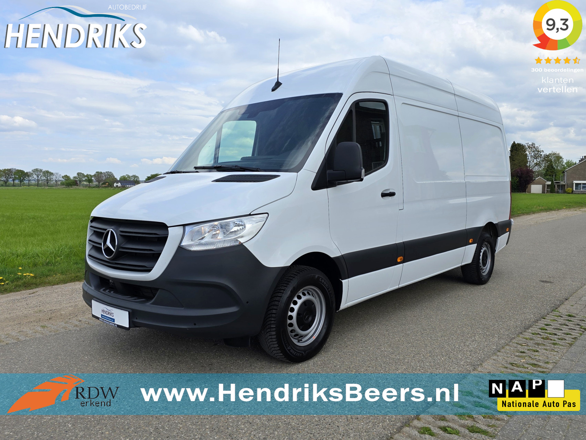 Mercedes-Benz Sprinter 317 1.9 CDI L2 H2 RWD - 170 Pk - Automaat - MBUX - Navi - ParkeerCamera - Stoelverwarming