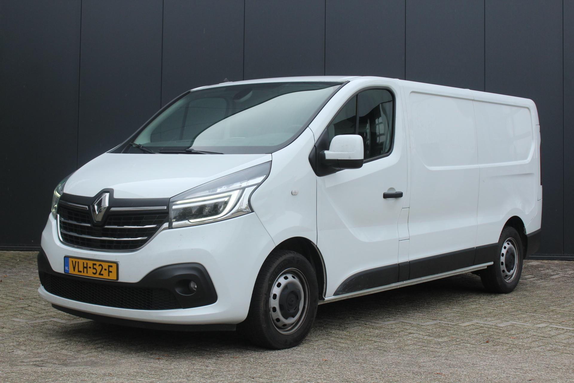 Renault Trafic 2.0 dCi 120Pk T29 L2H1 Luxe | Navigatie | Apple & Android Carplay | Camera | Trekhaak | Airco | Cruise Control & Snelheidsbegrenzer |