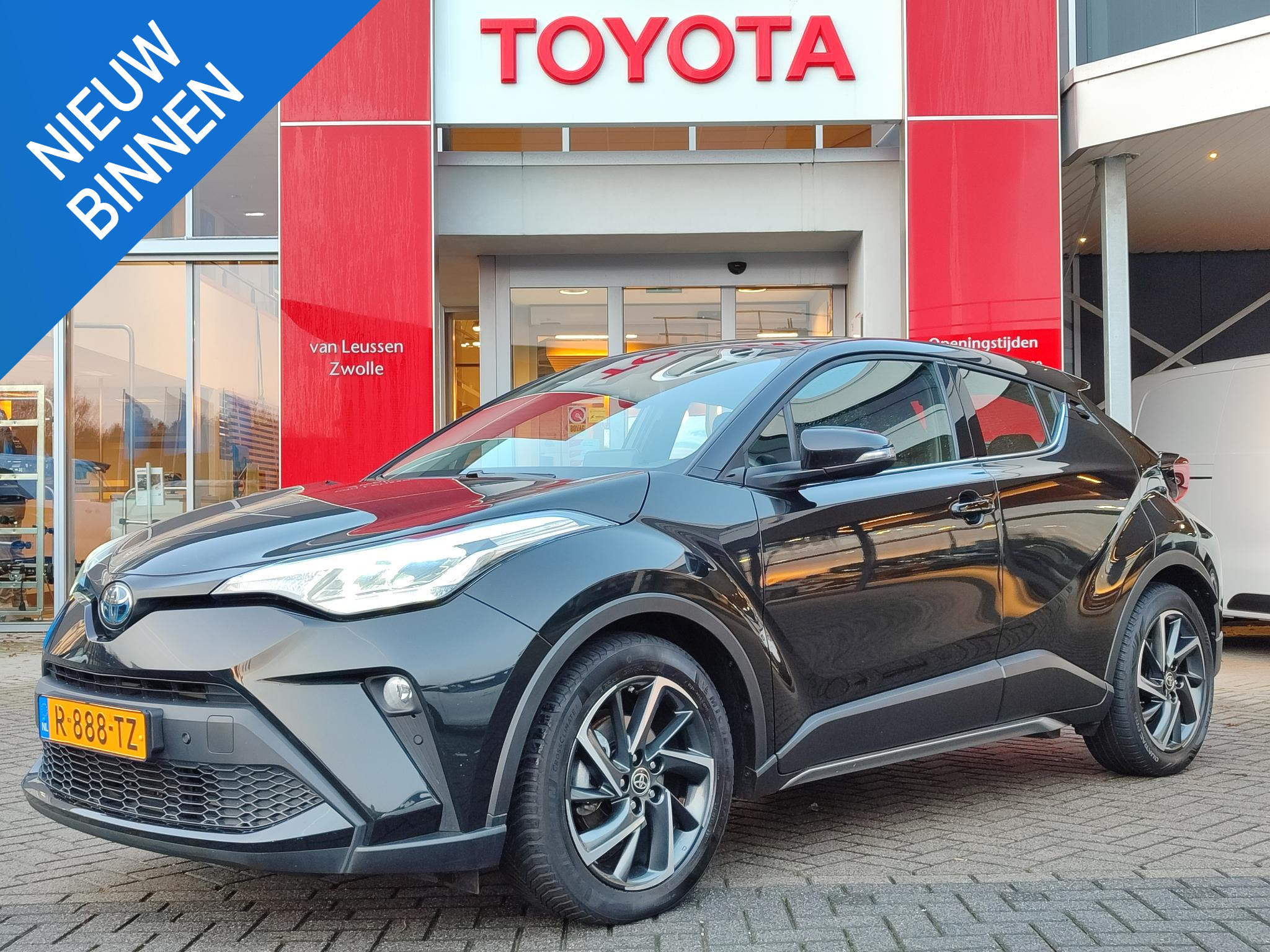 Toyota C-HR 2.0 HYBRID 184PK DYNAMIC 4S-BANDEN 18" LMV AD-CRUISE NAVI CAMERA APPLE/ANDROID BLUETOOTH NL-AUTO