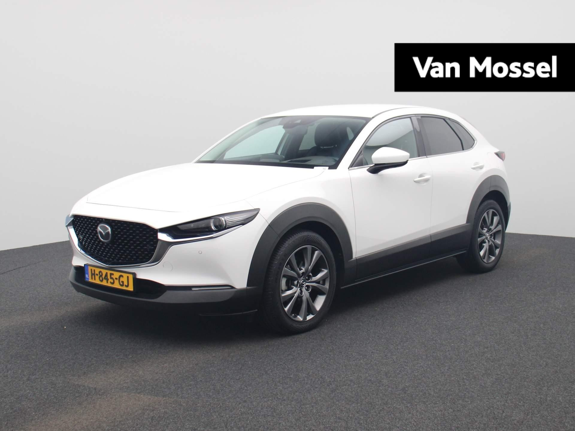 Mazda CX-30 2.0 e-SkyActiv-X M Hybrid Luxury | Lederen Bekleding | Camera | Climate Control | Navigatie | Stoelverwarming | Trekhaak | Privacy Glass | Elektrische Stoel |