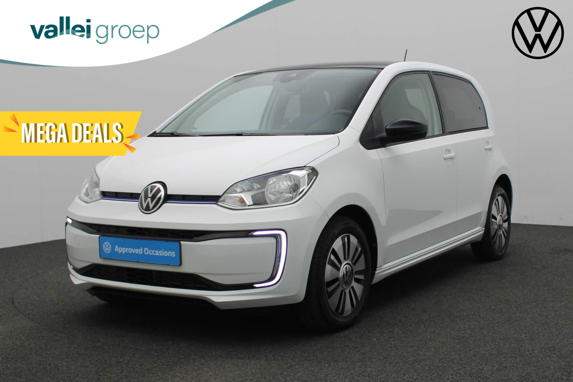 Volkswagen e-up! Style 83PK | 12% Bijtelling | Navi | Clima | 15 inch | Privacy glas | DAB radio