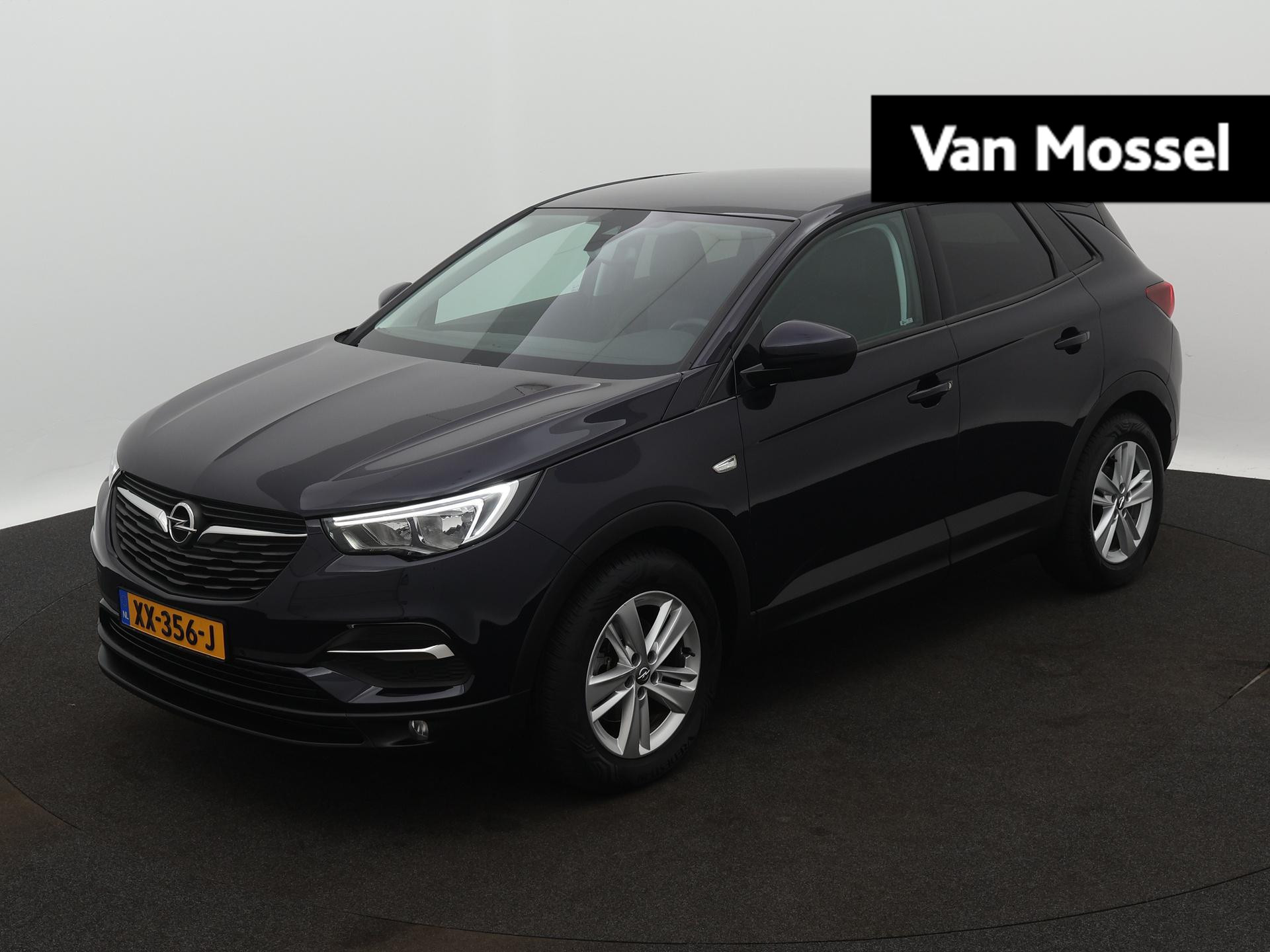 Opel Grandland X 1.2 Turbo Online Edition | 130pk | Trekhaak | Navigatie | Parkeersensoren | 64.000km! |