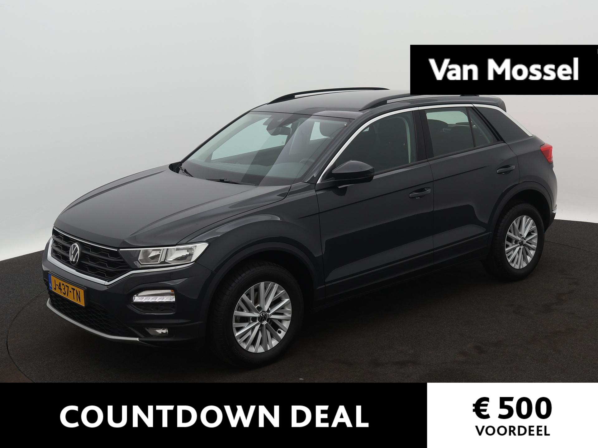 Volkswagen T-Roc 1.0 TSI Style 116 PK | Camera | Parkeersensoren | Airco | 16" lichtmetaal | Apple Carplay | Android Auto | Adaptive Cruise Control | LED dagrijverlichting |