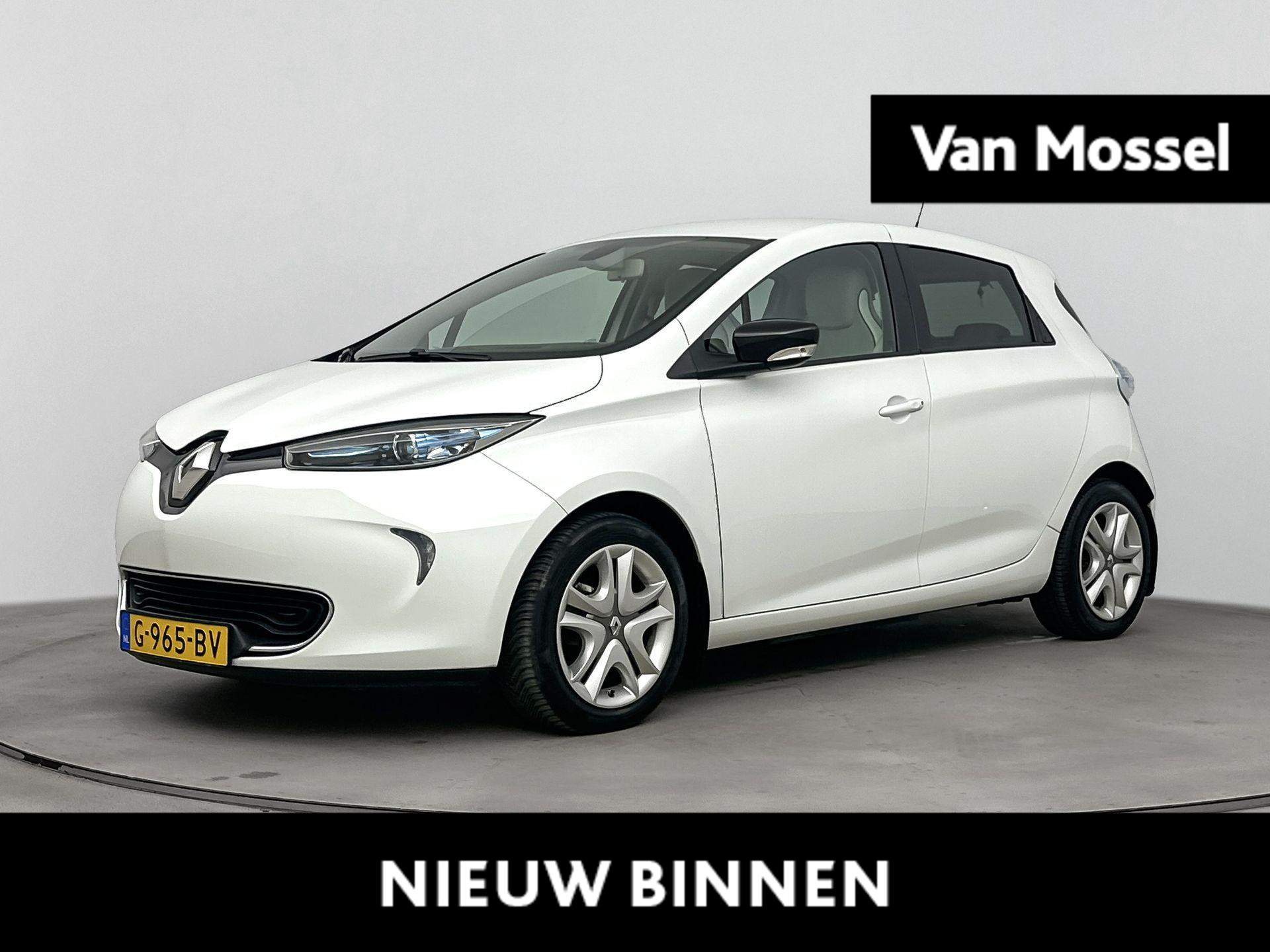 Renault ZOE R110 Limited 41 kWh (ex Accu) | Achteruitrijcamera | Navigatie | Climate Control | Prijs is excl maandelijkse kosten huuraccu vanaf €64,- p.m.