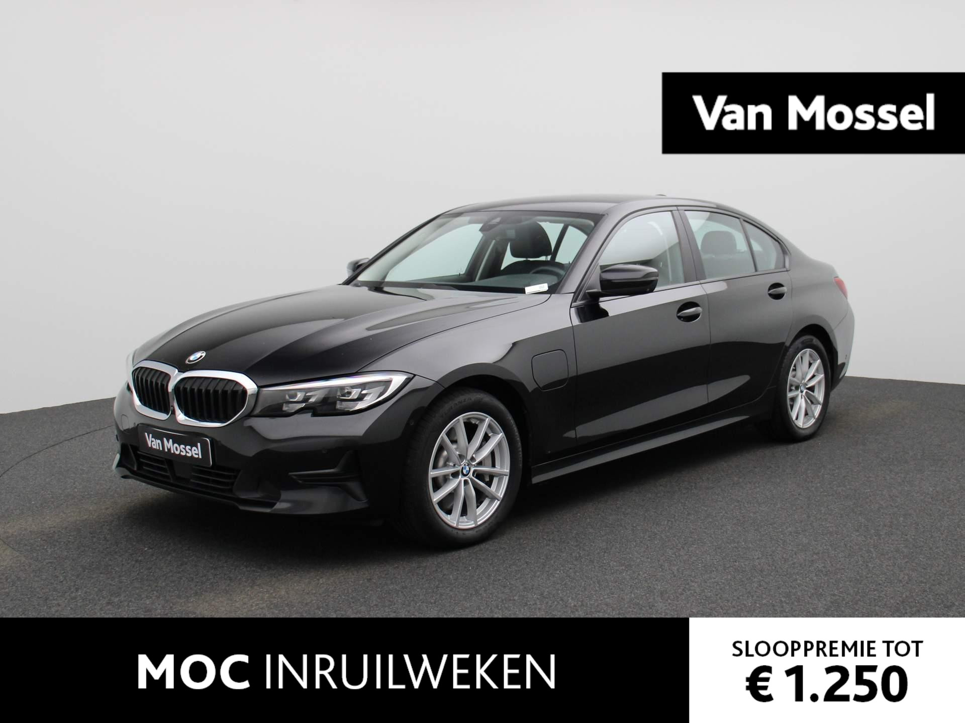 BMW 3 Serie 330e | Navigatie | Camera | Climate-Control | Cruise-Control | Apple-Carplay |