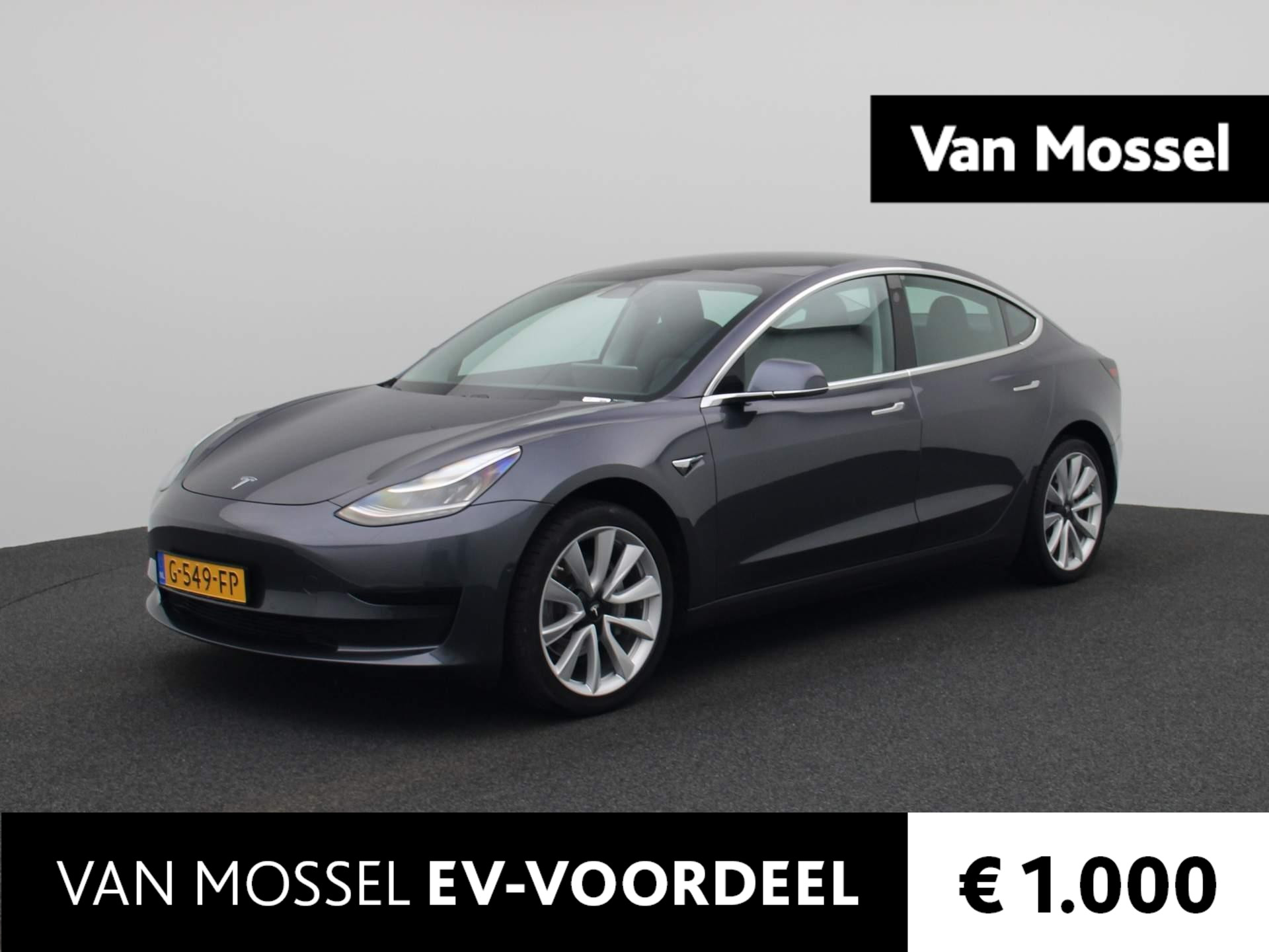 Tesla Model 3 Standard RWD Plus 60 kWh | LEDER | ACHTERUITRIJCAMERA | PANORAMADAK | BESTUURDERSSTOEL ELEKTRISCH VERSTELBAAR | LED VERLICHTING | |NAVIGATIE |