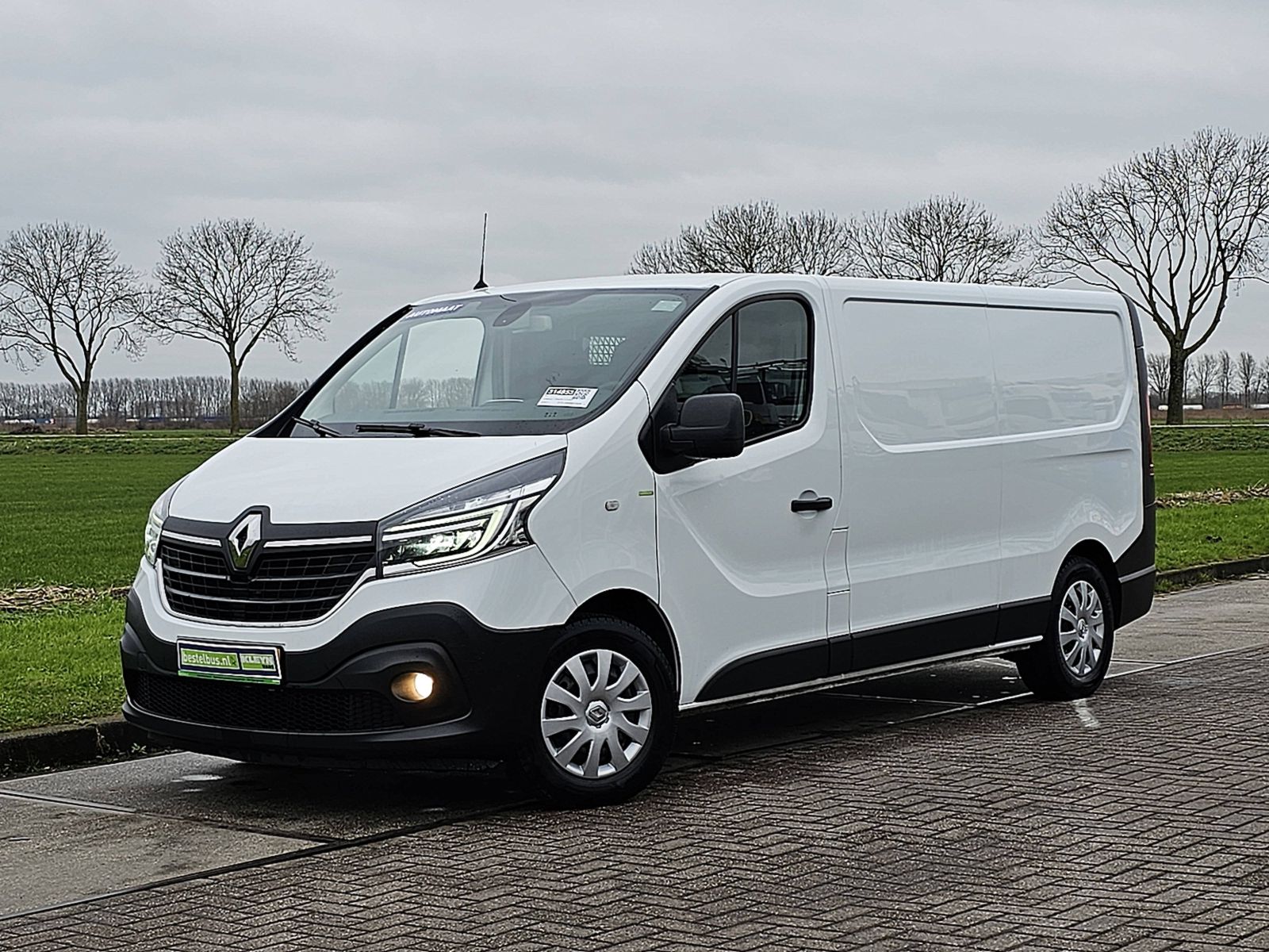 Renault Trafic 2.0 dCi 145 T29 L2H1 Comfort 145Pk Automaat Trekhaak LED Camera Navi Oh-Historie Euro6 1e Eigenaar!