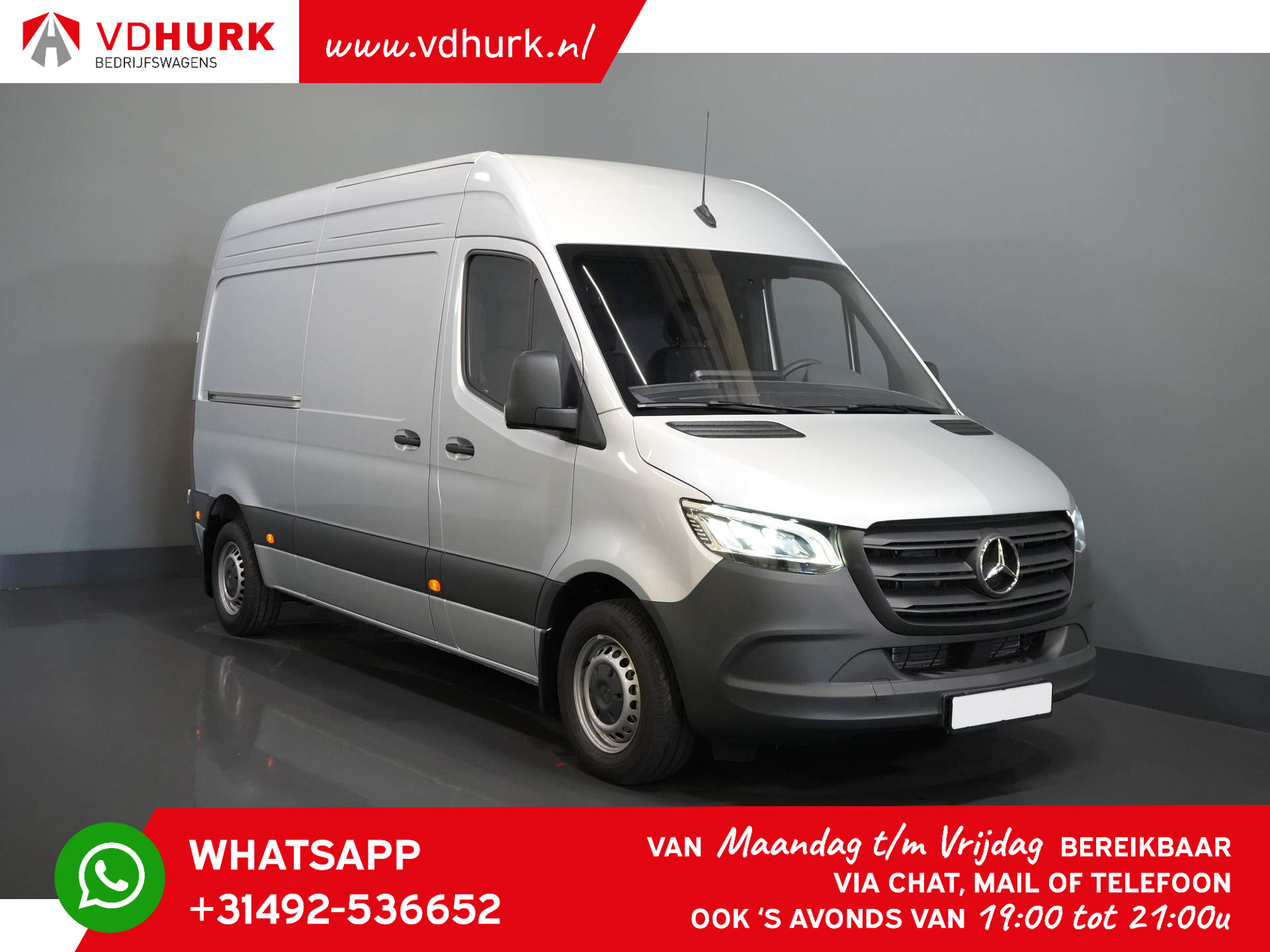 Mercedes-Benz Sprinter 211 Aut. L2H2 LED/ 3t GVW/ Standkachel/ Carplay/ Cruise/ Camera/ Stoelverw./ Trekhaak