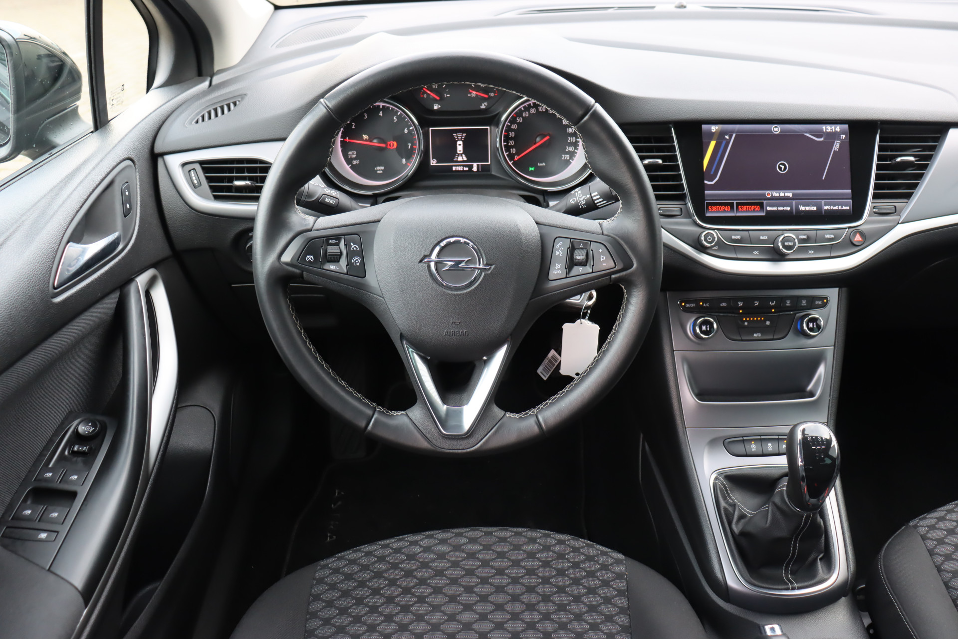 Opel Astra 105pk Turbo Online Edition (17"LMV/T.haak/1ste eig./Climate/NAV.)